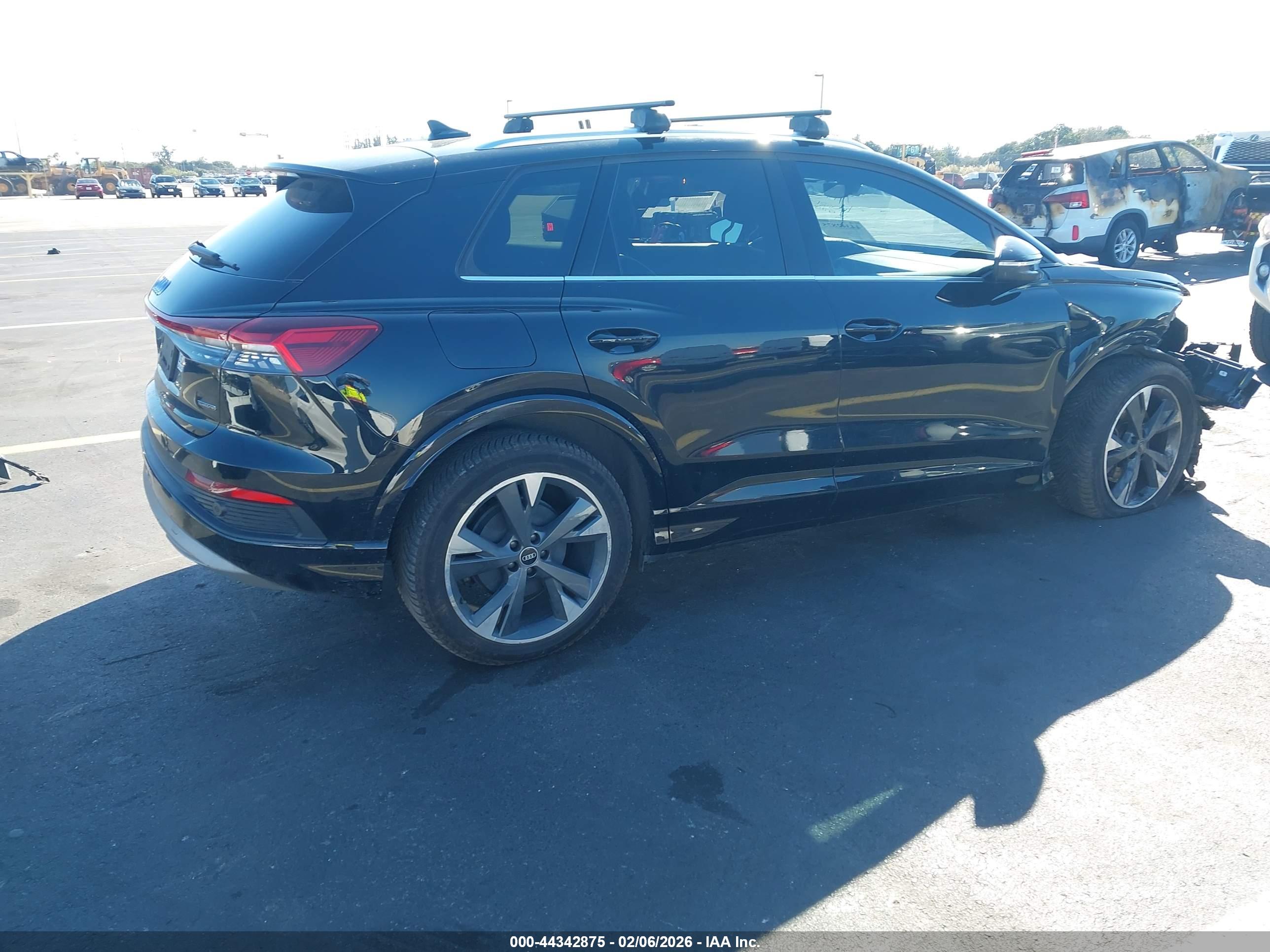 AUDI Q4 image 4
