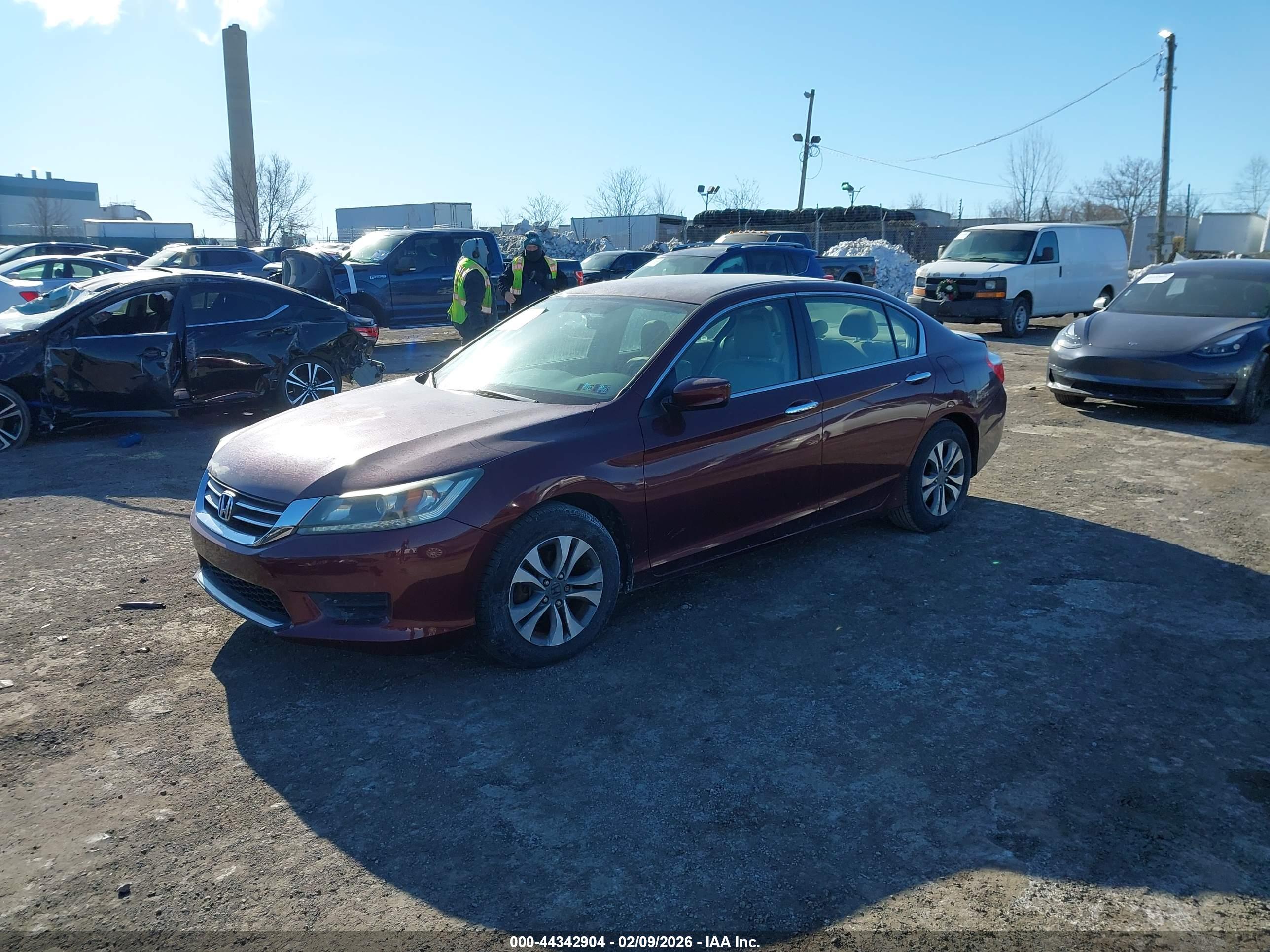 HONDA ACCORD image 2