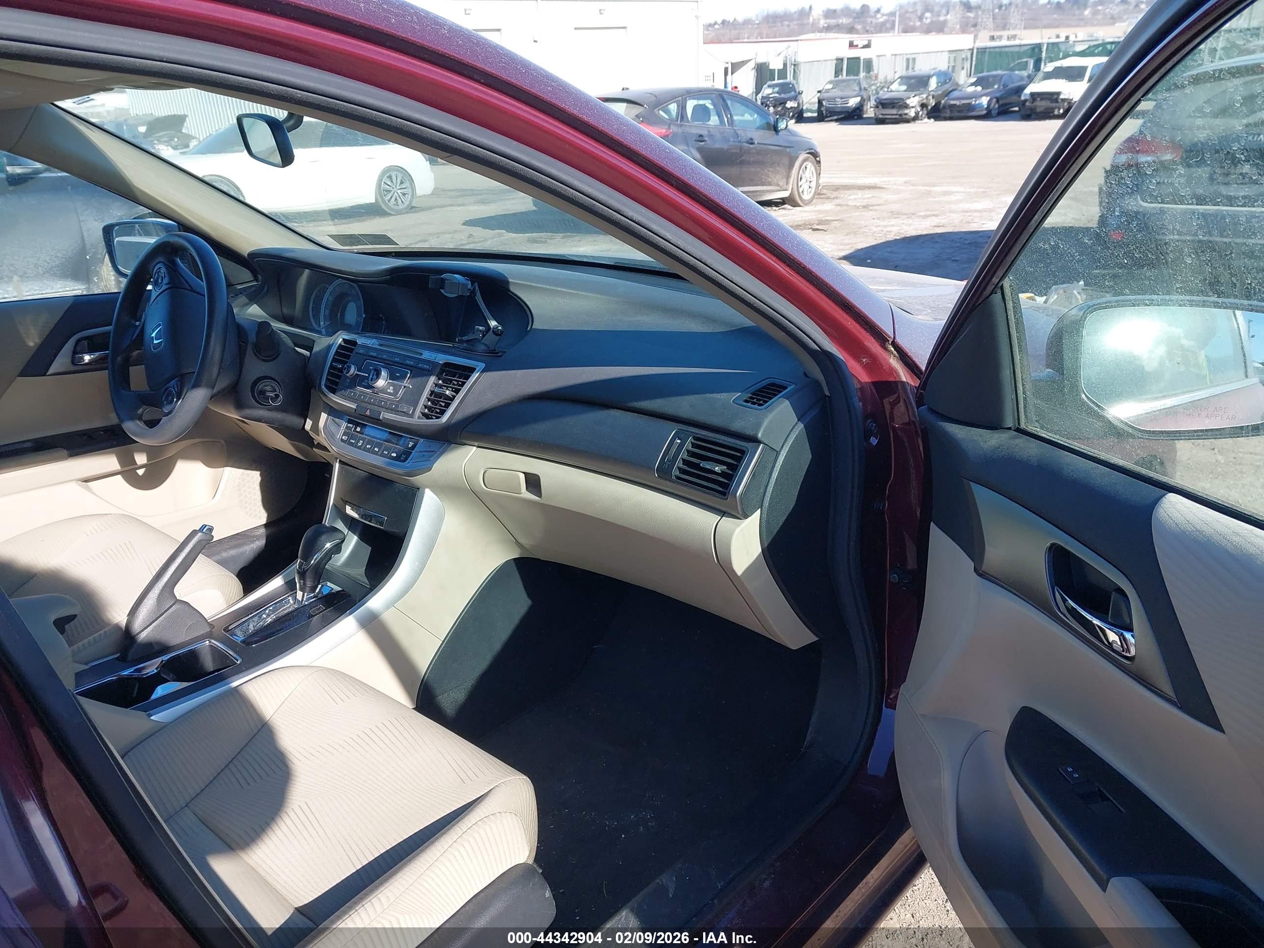 HONDA ACCORD image 5