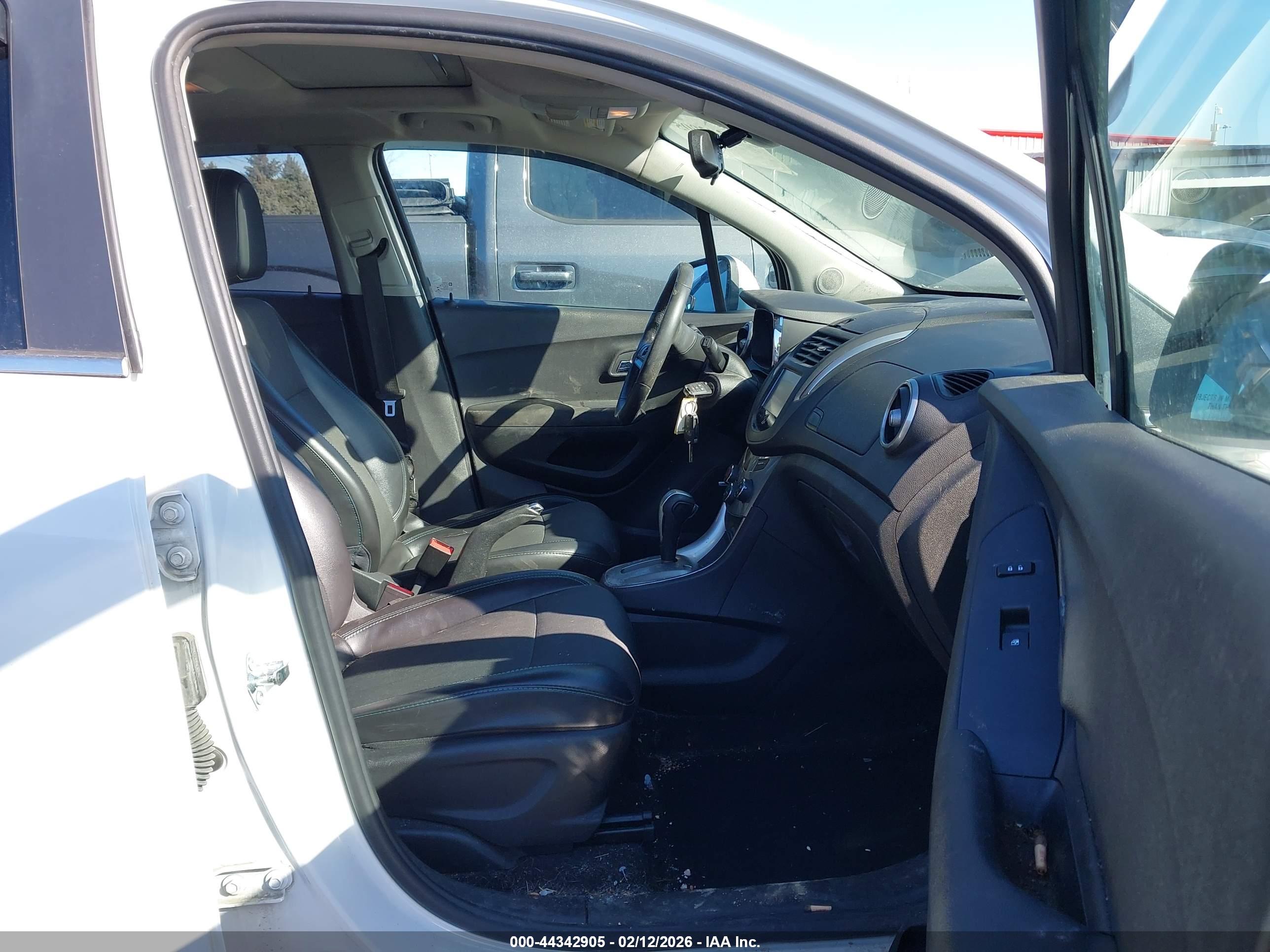 CHEVROLET TRAX image 5