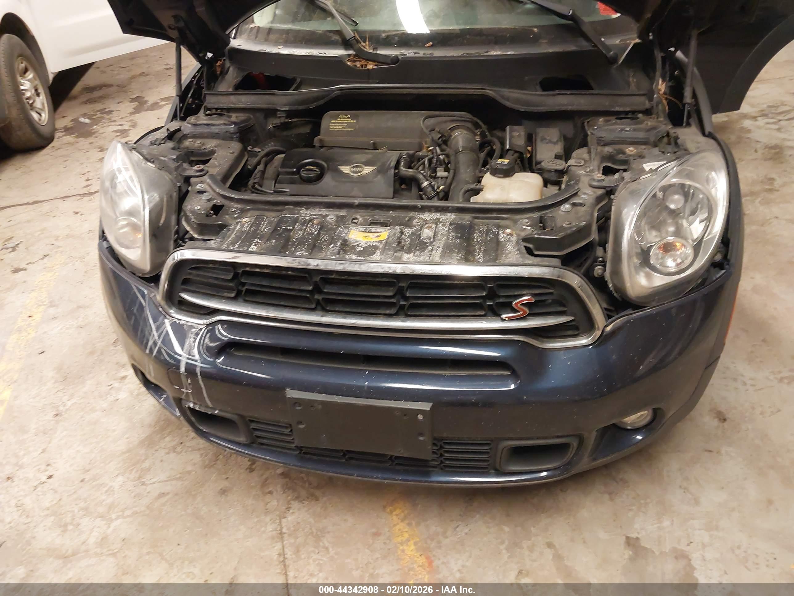 MINI COUNTRYMAN image 10