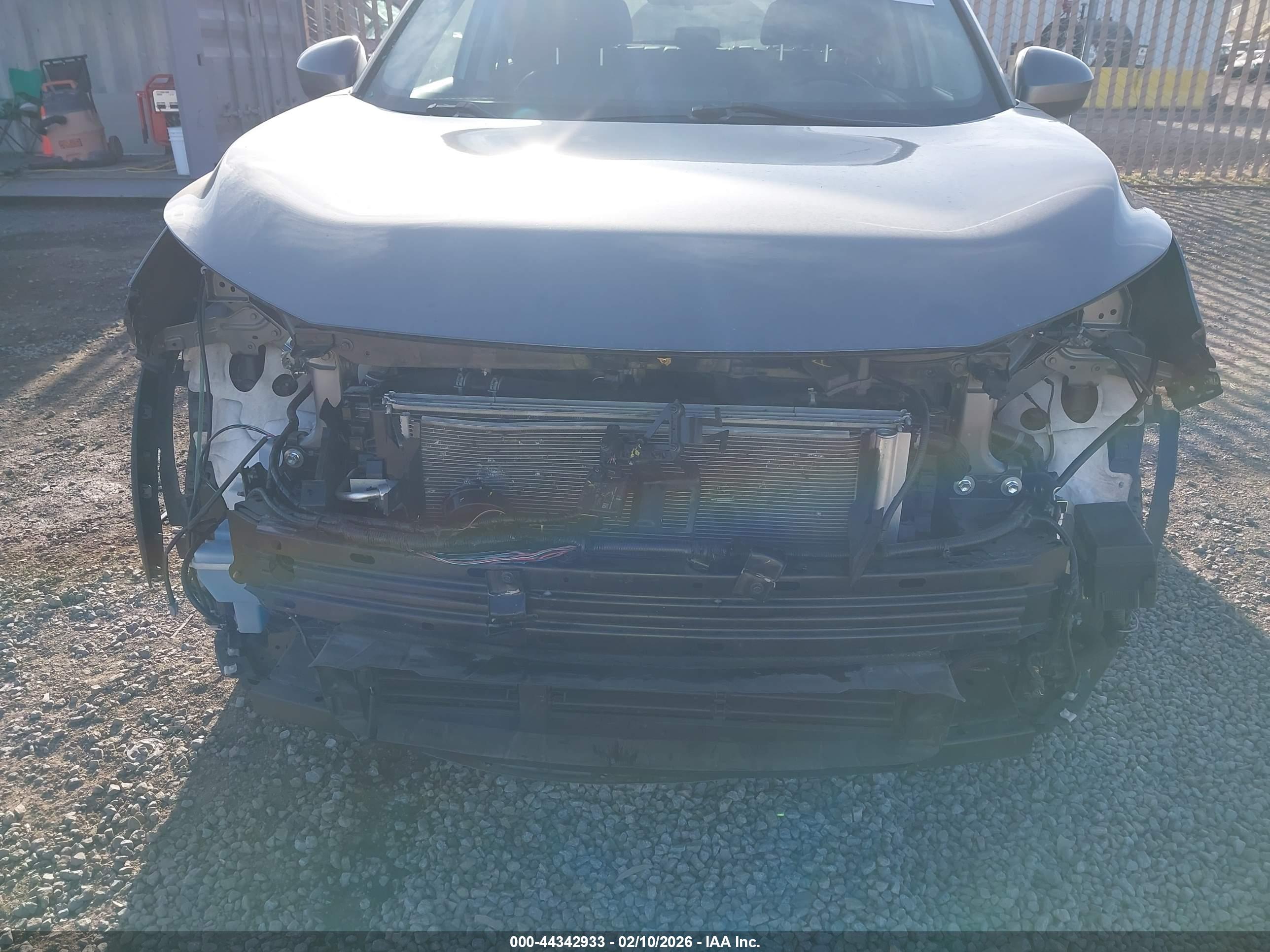 NISSAN ROGUE image 6