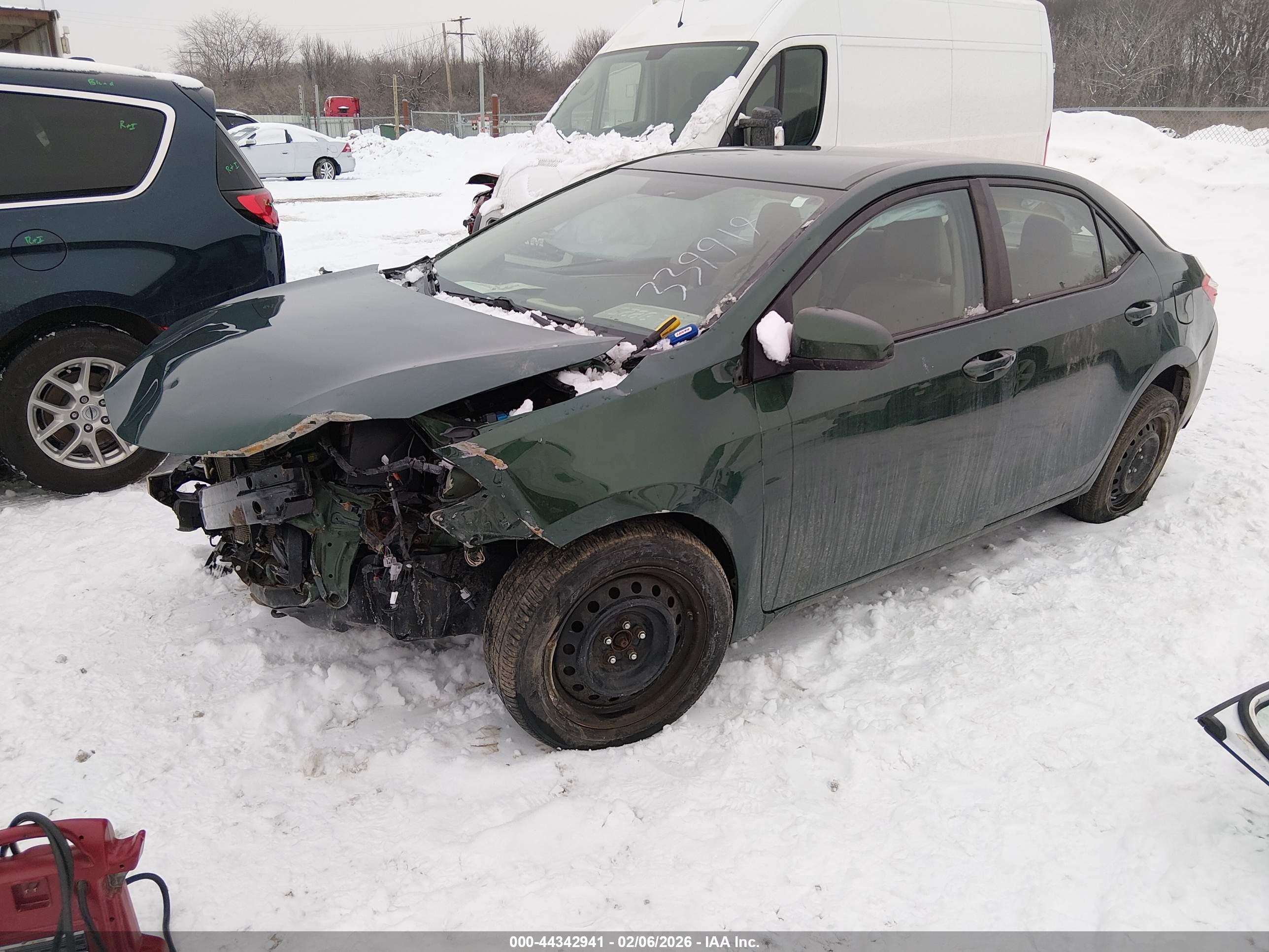 TOYOTA COROLLA image 2