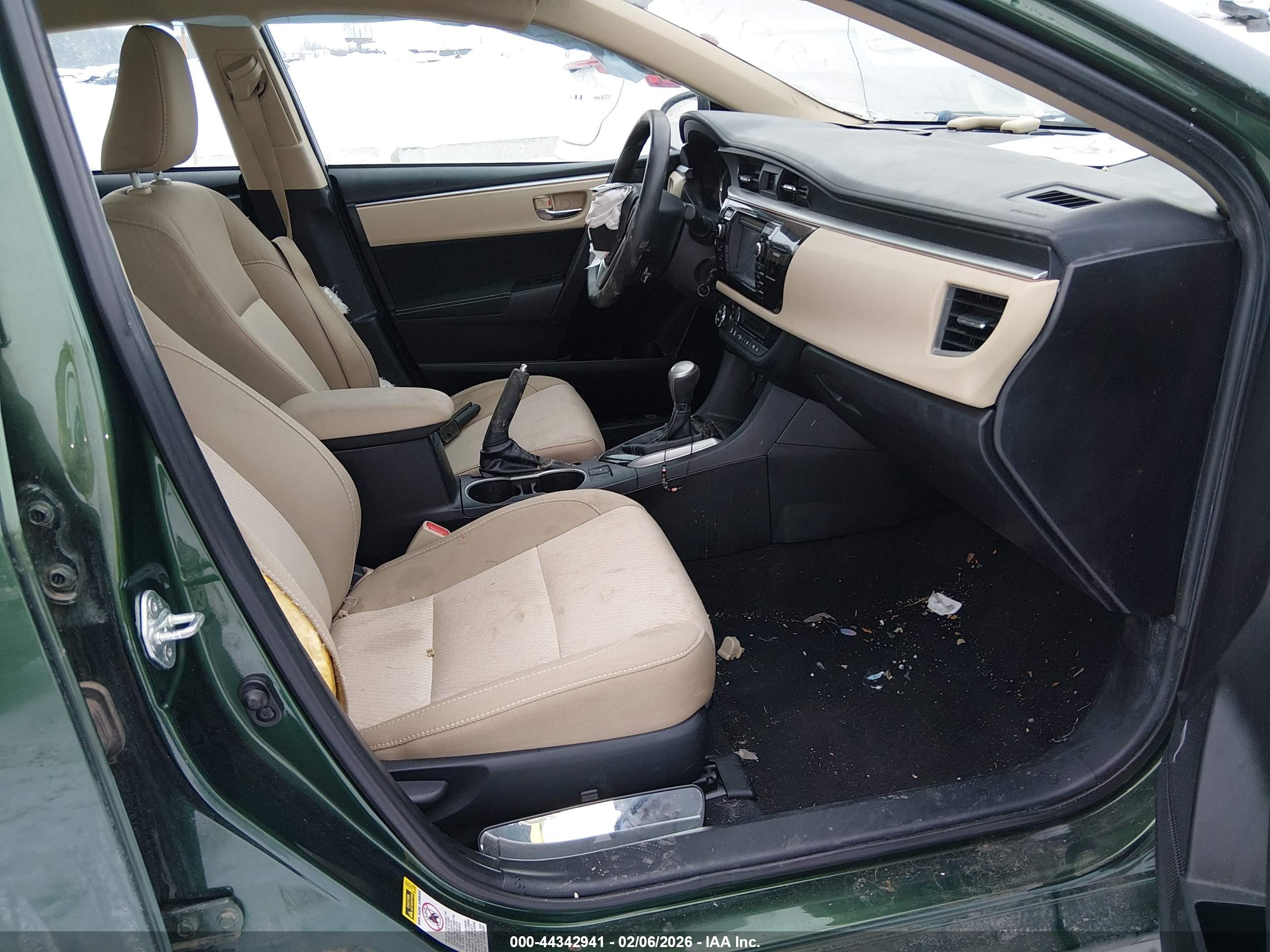 TOYOTA COROLLA image 5