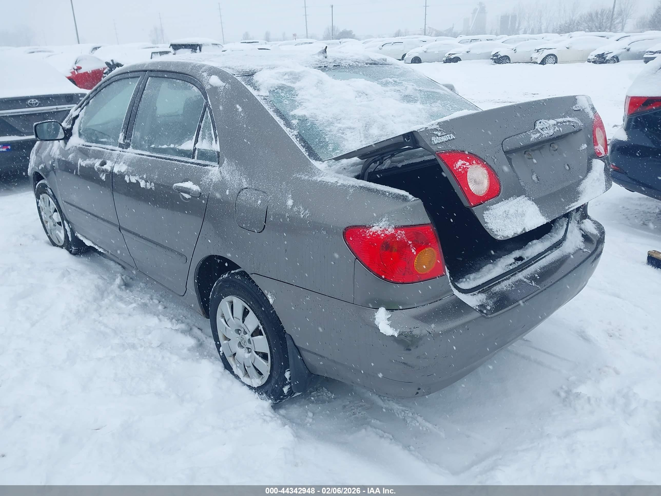 TOYOTA COROLLA image 3
