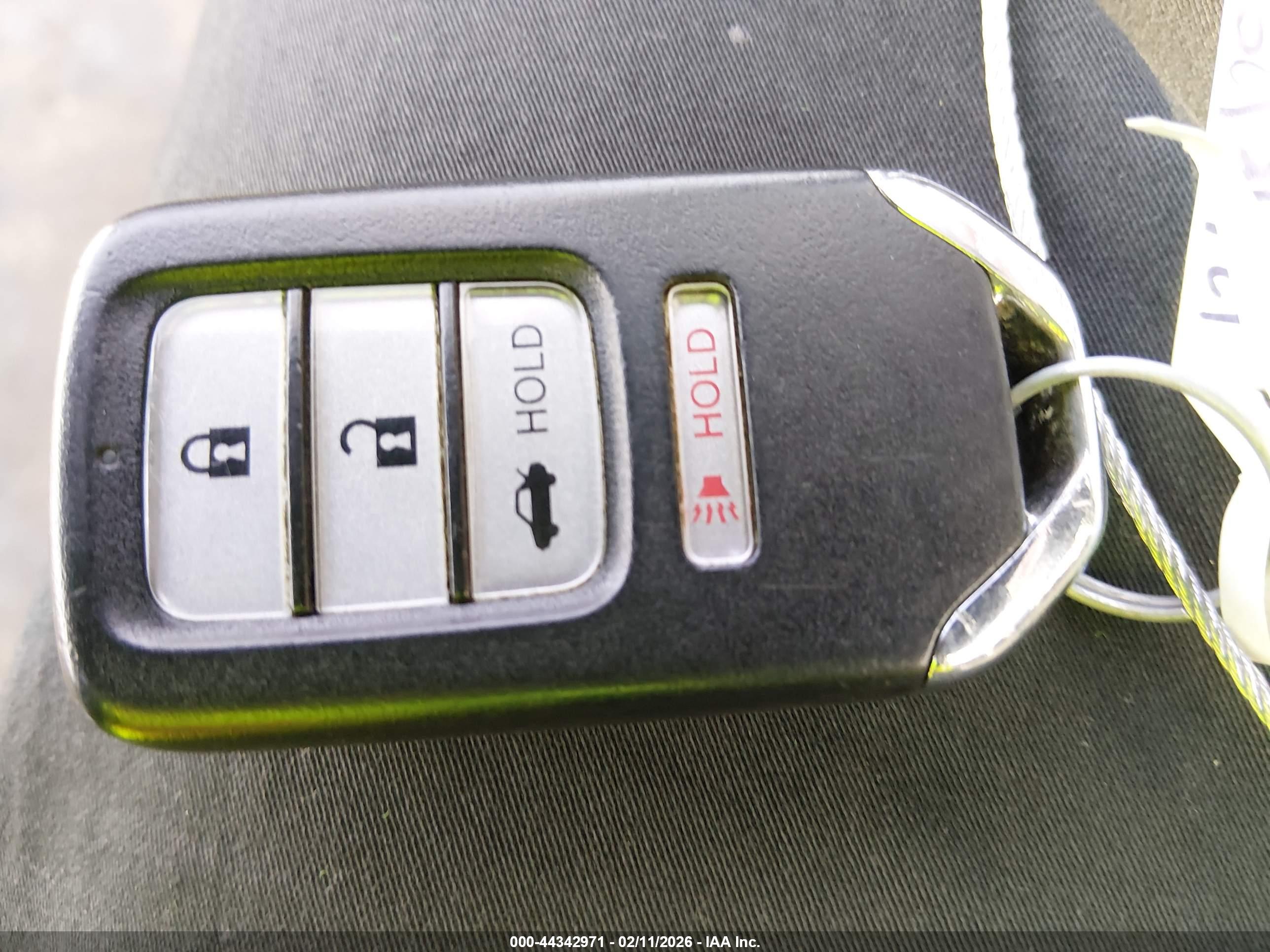 HONDA ACCORD image 11
