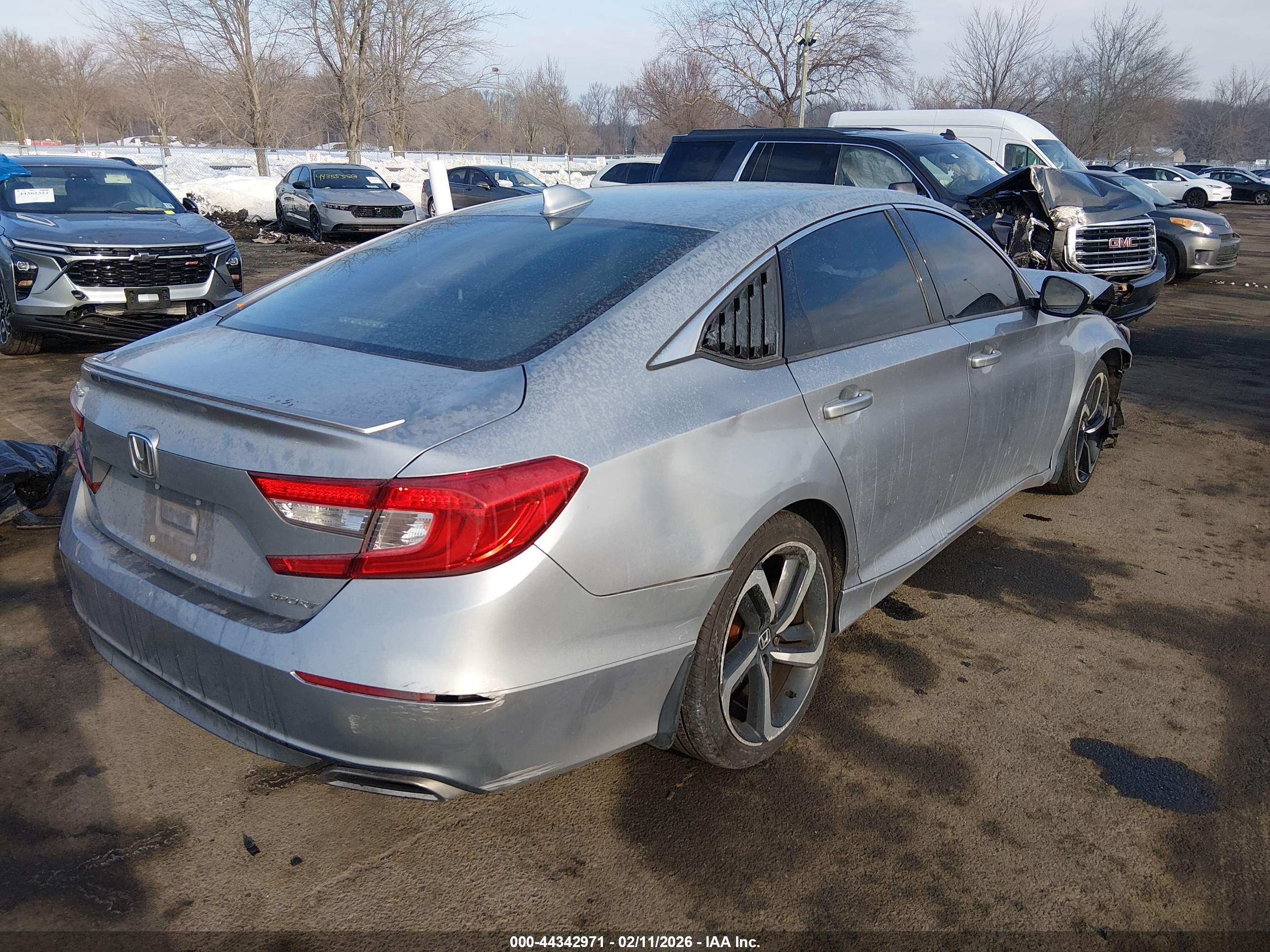 HONDA ACCORD image 4