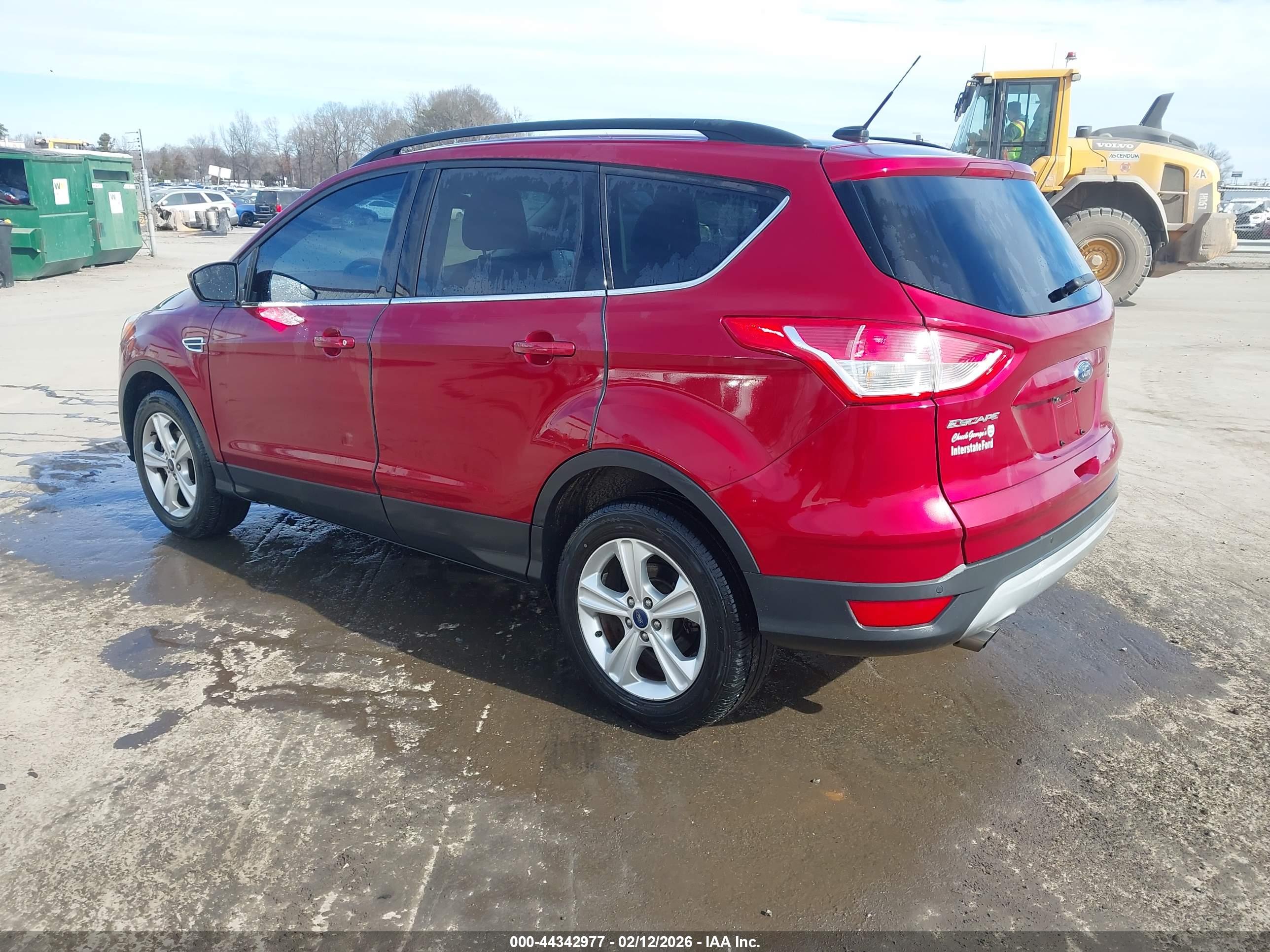 FORD ESCAPE image 3