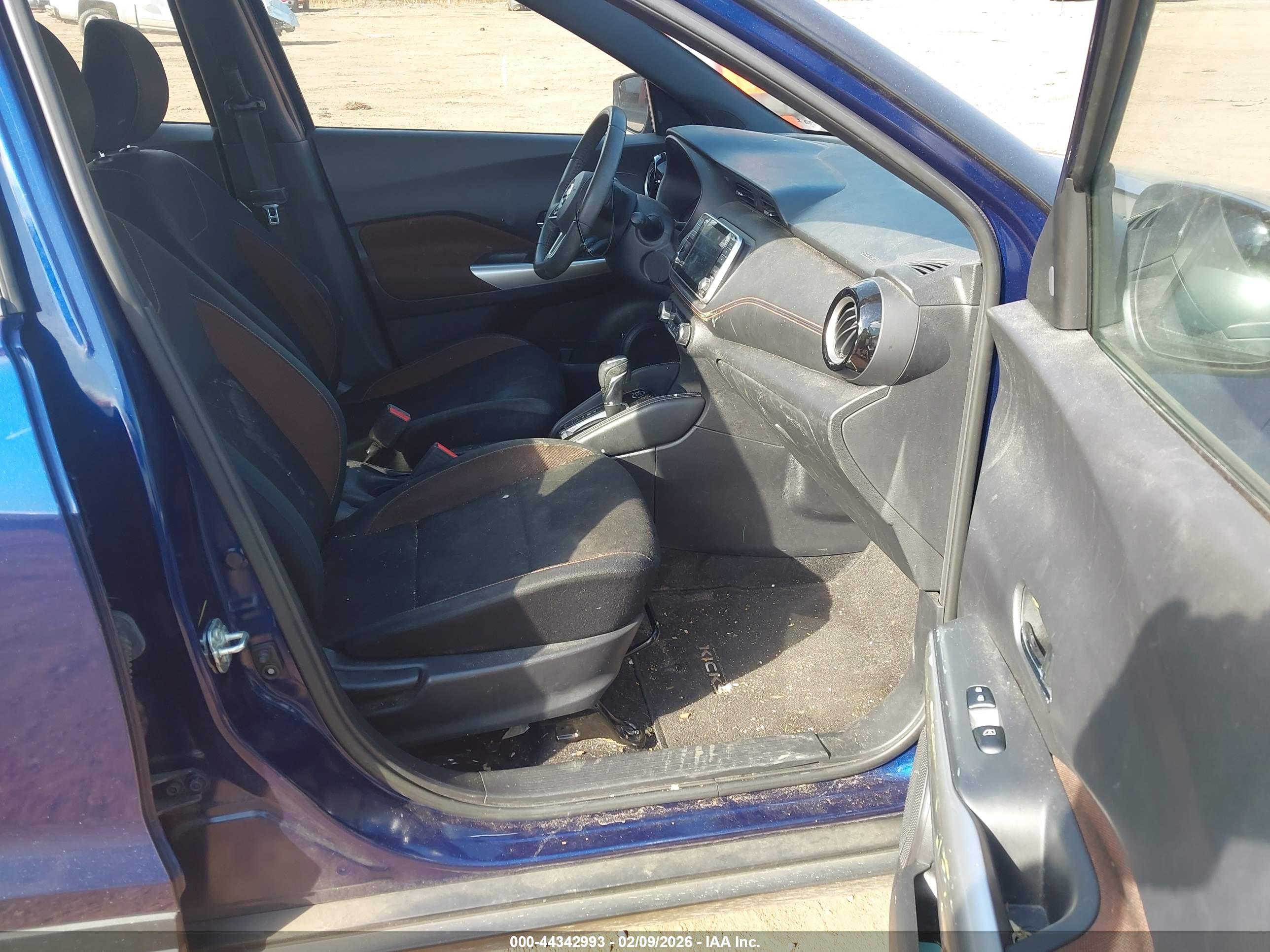 NISSAN KICKS image 5