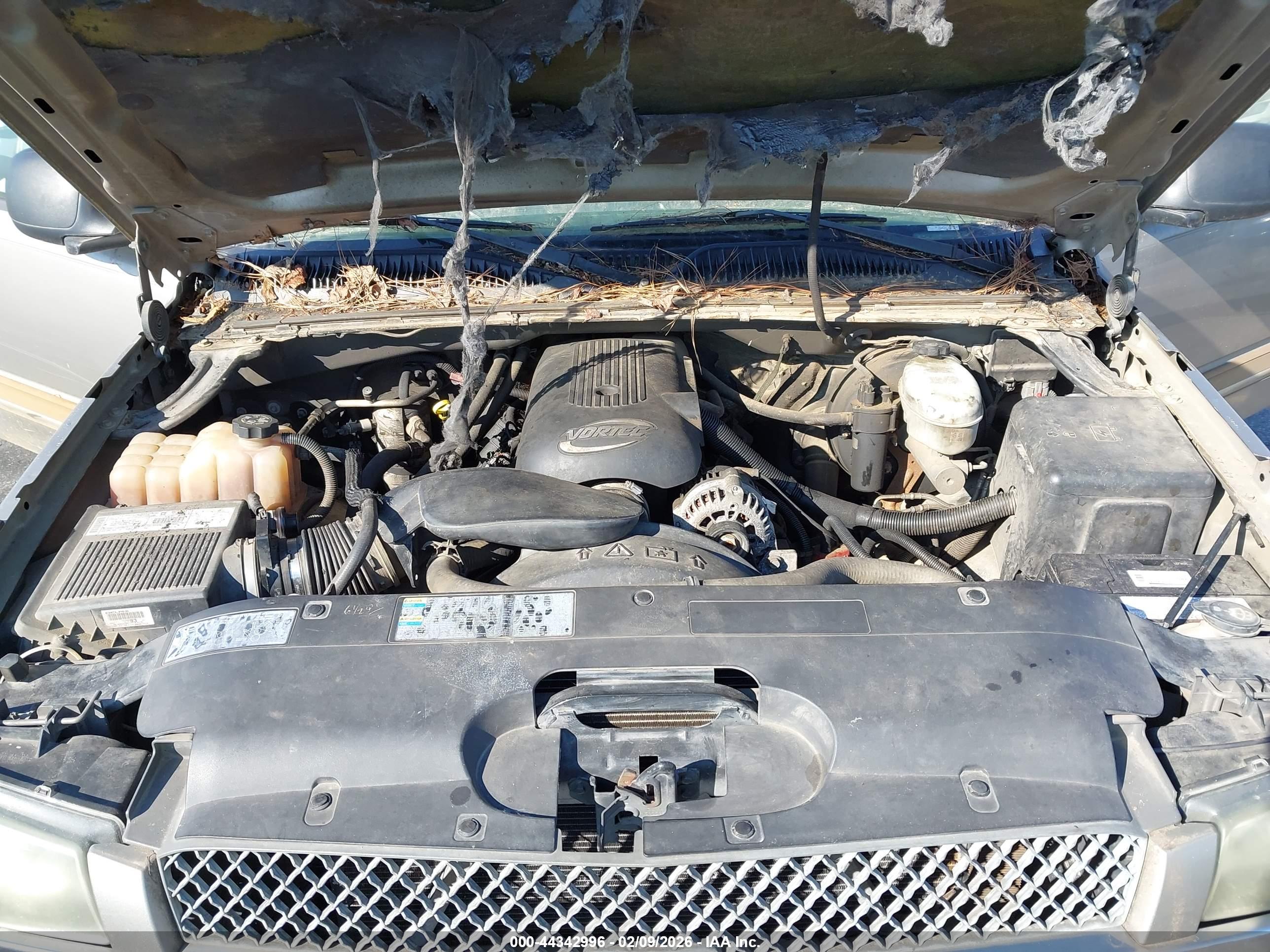 CHEVROLET SILVERADO image 10
