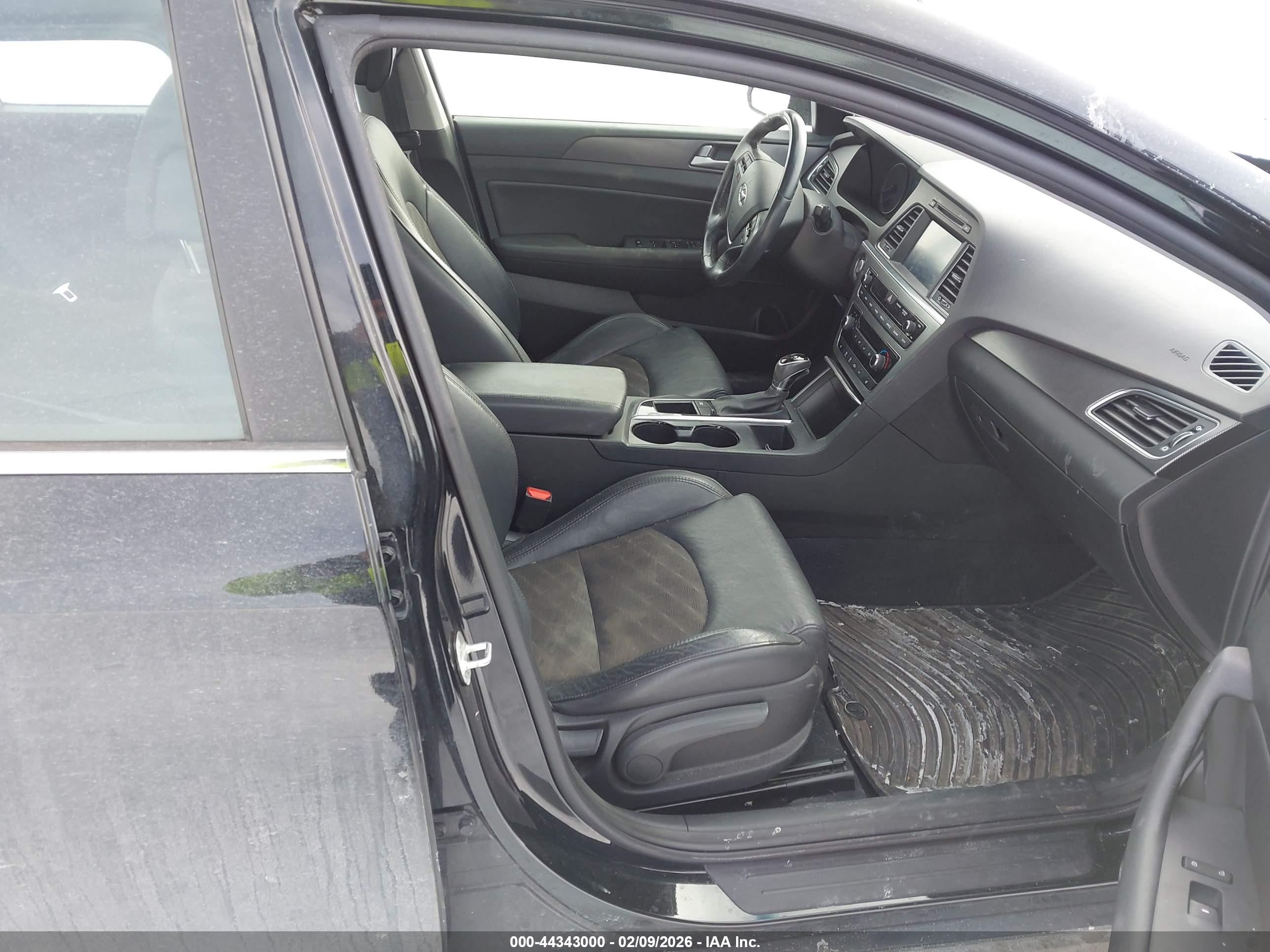 HYUNDAI SONATA image 5