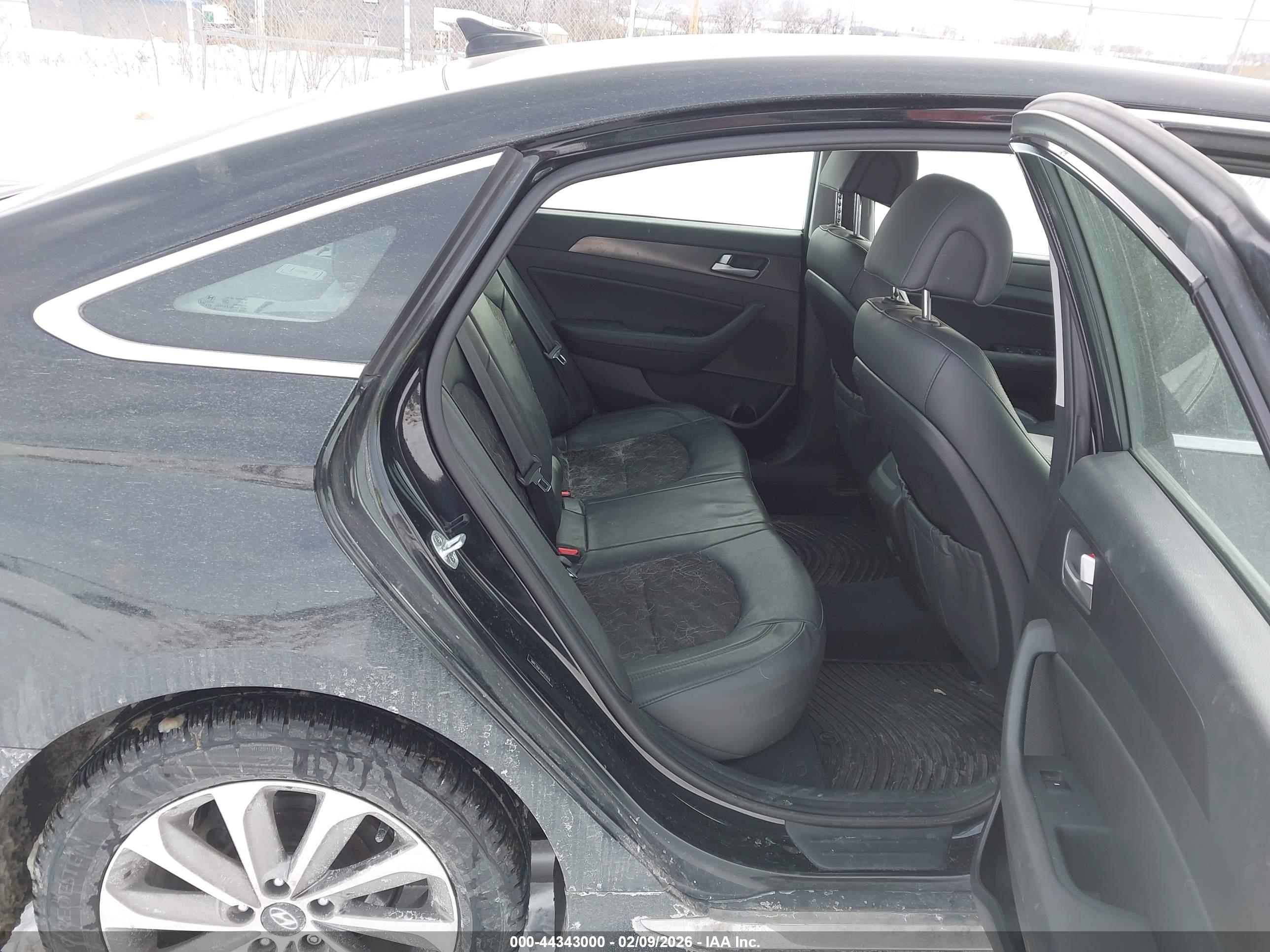 HYUNDAI SONATA image 8