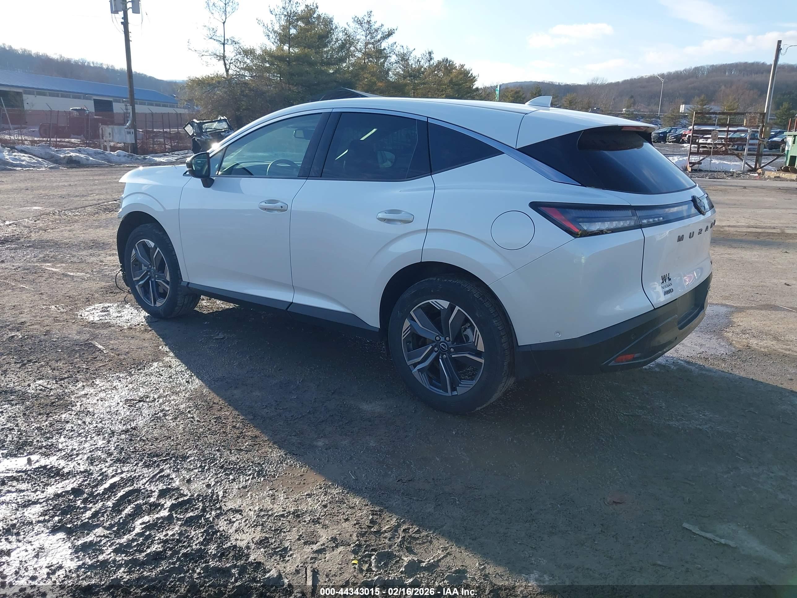 NISSAN MURANO image 3