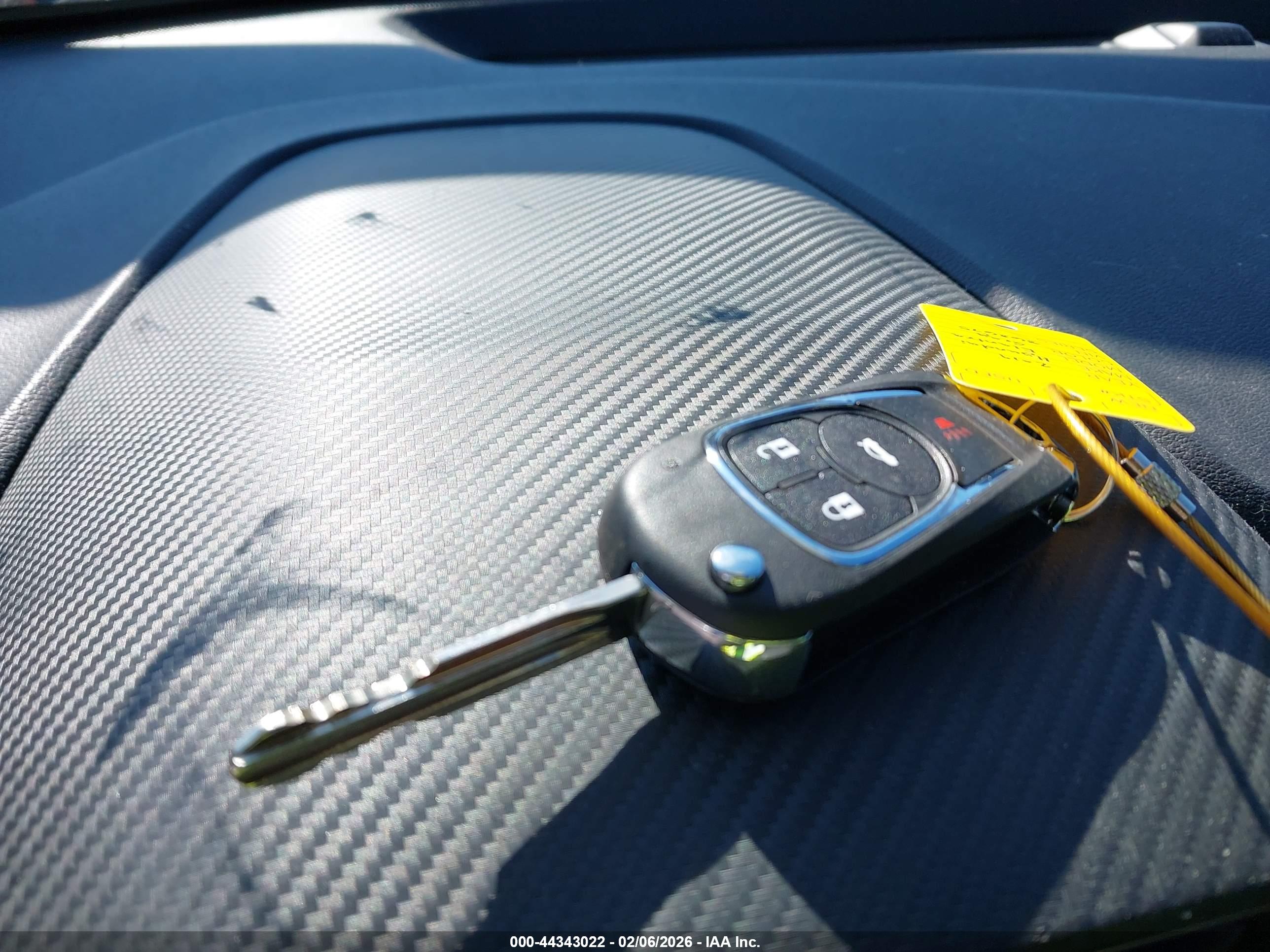 HYUNDAI ELANTRA image 11