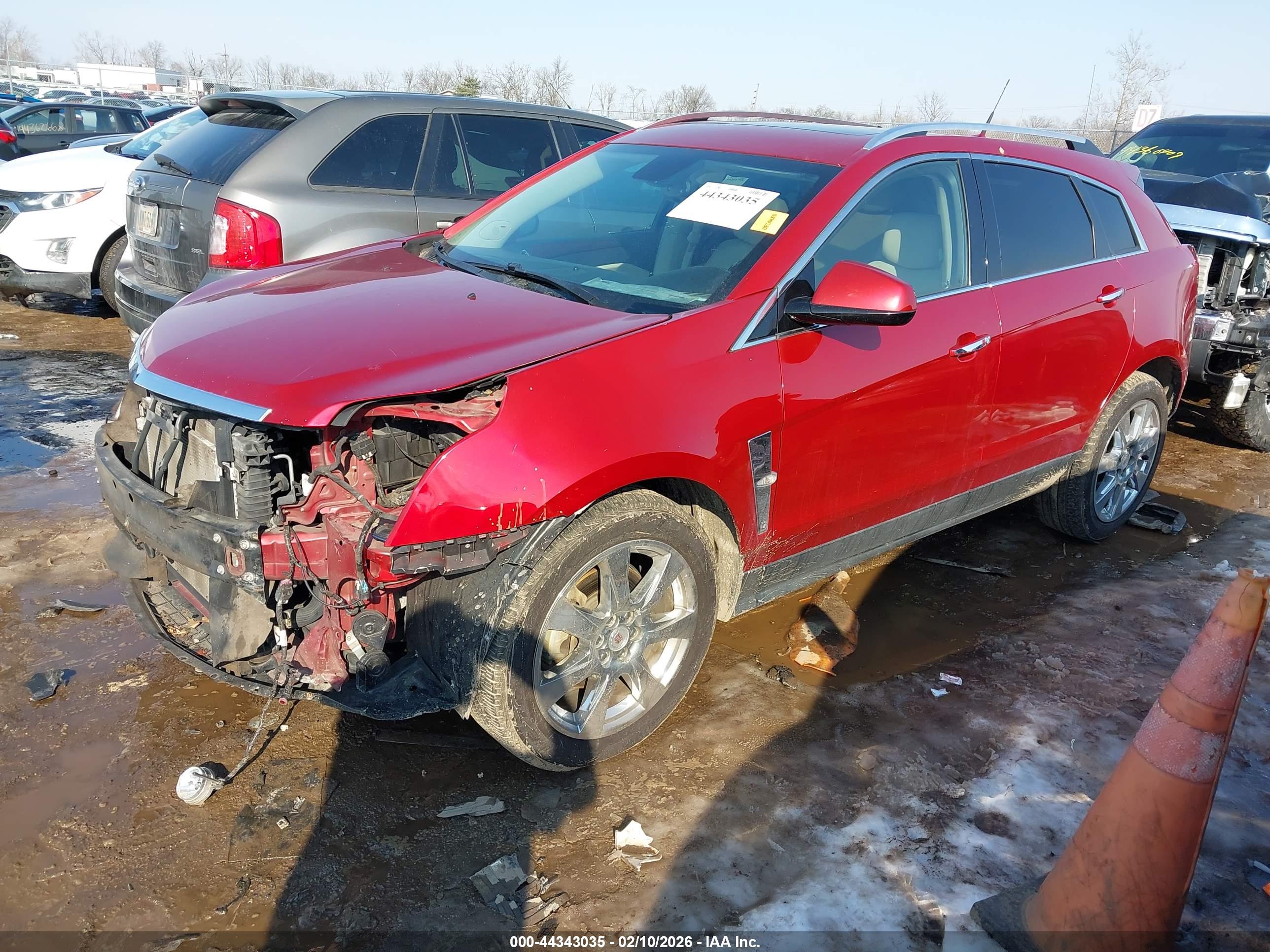 CADILLAC SRX image 2