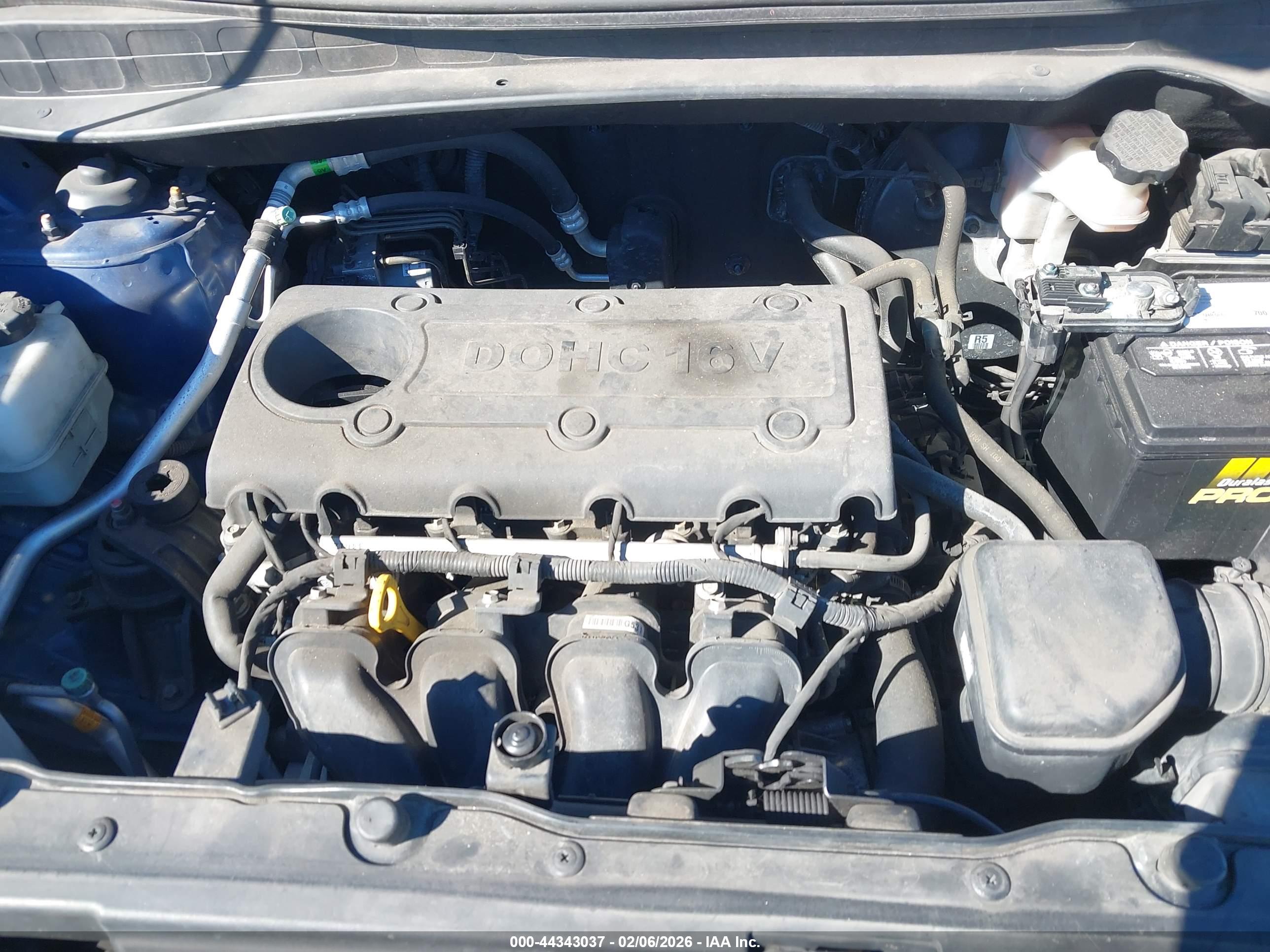 HYUNDAI TUCSON image 10