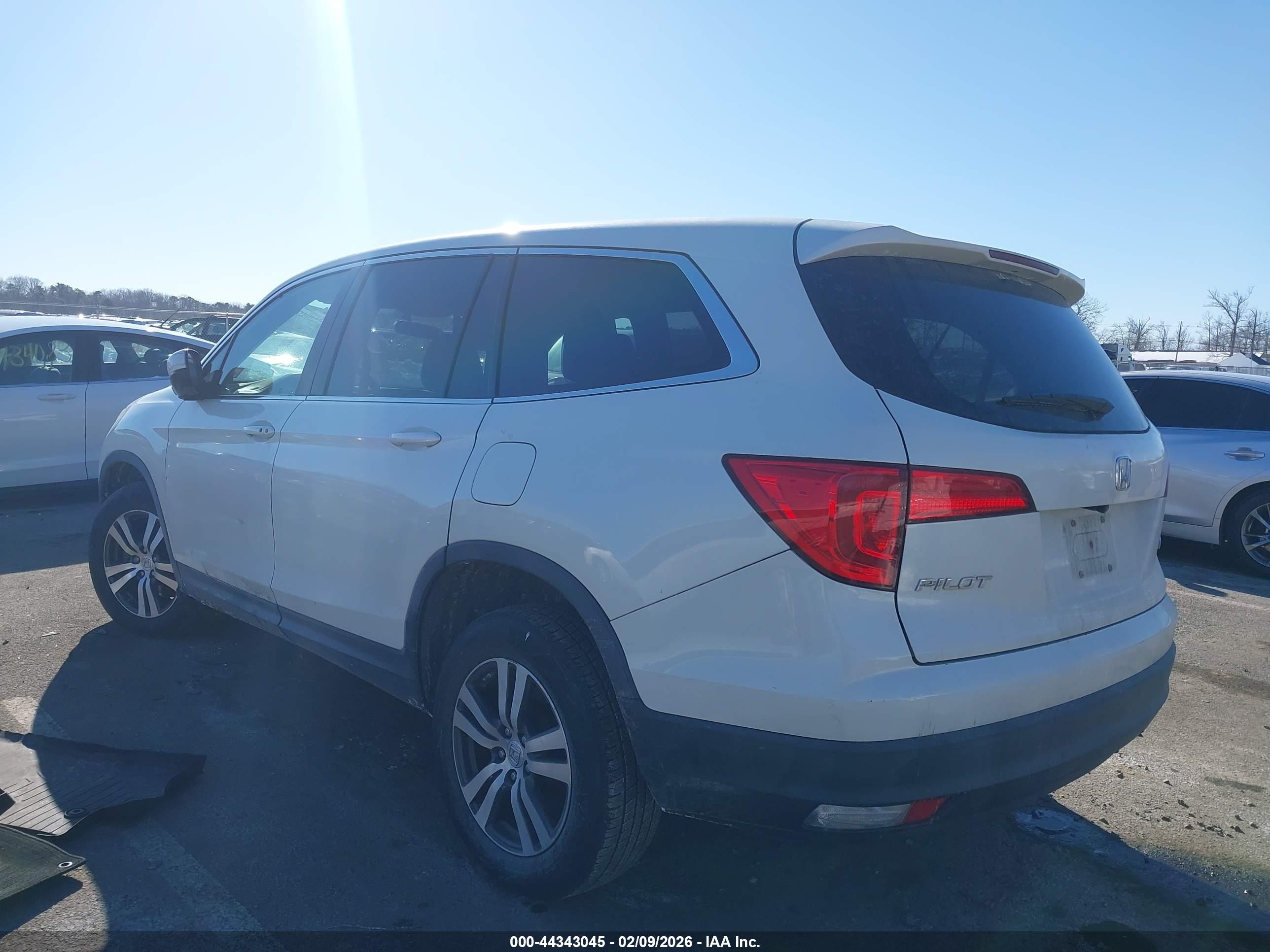 HONDA PILOT image 3