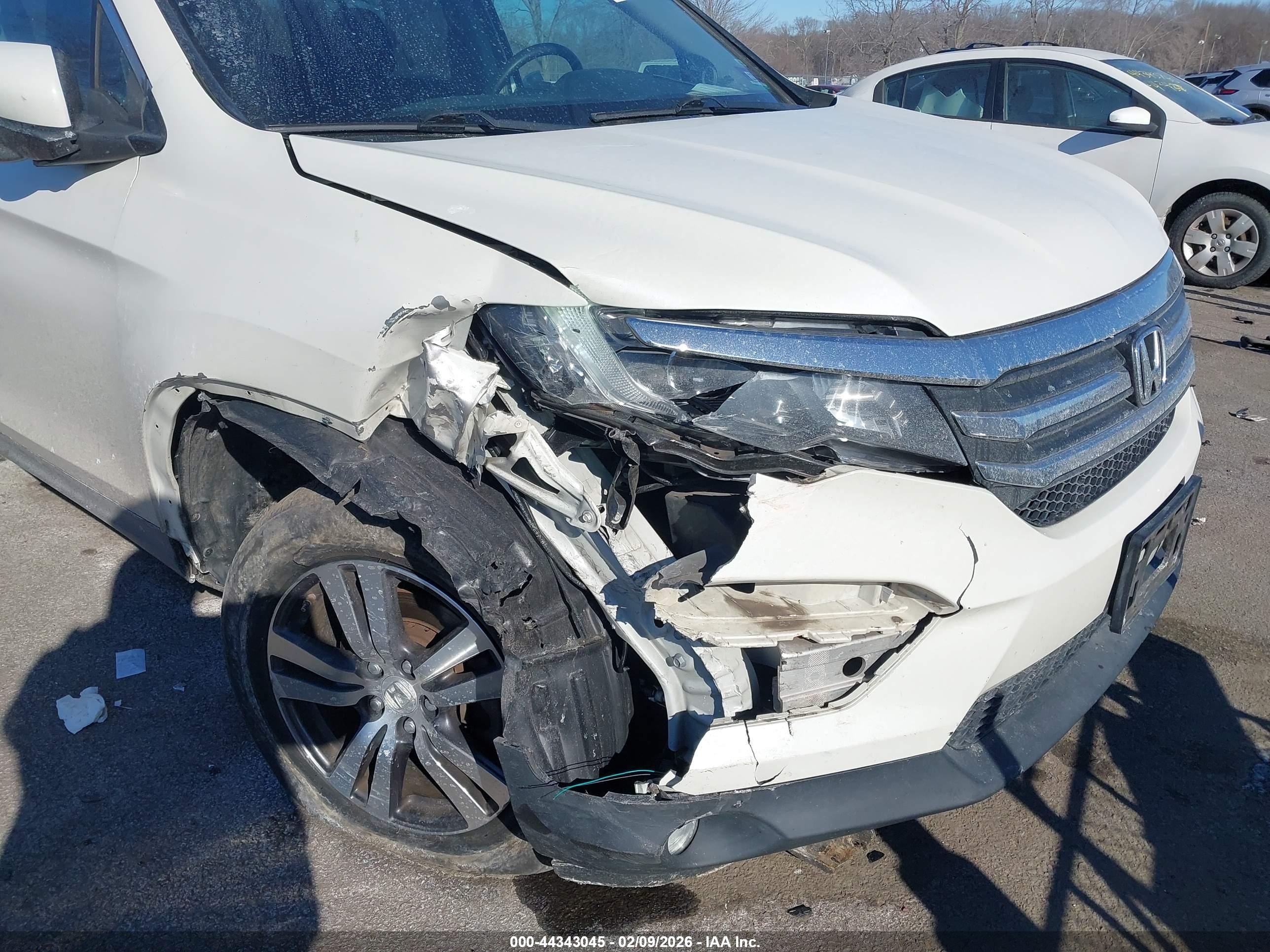 HONDA PILOT image 6