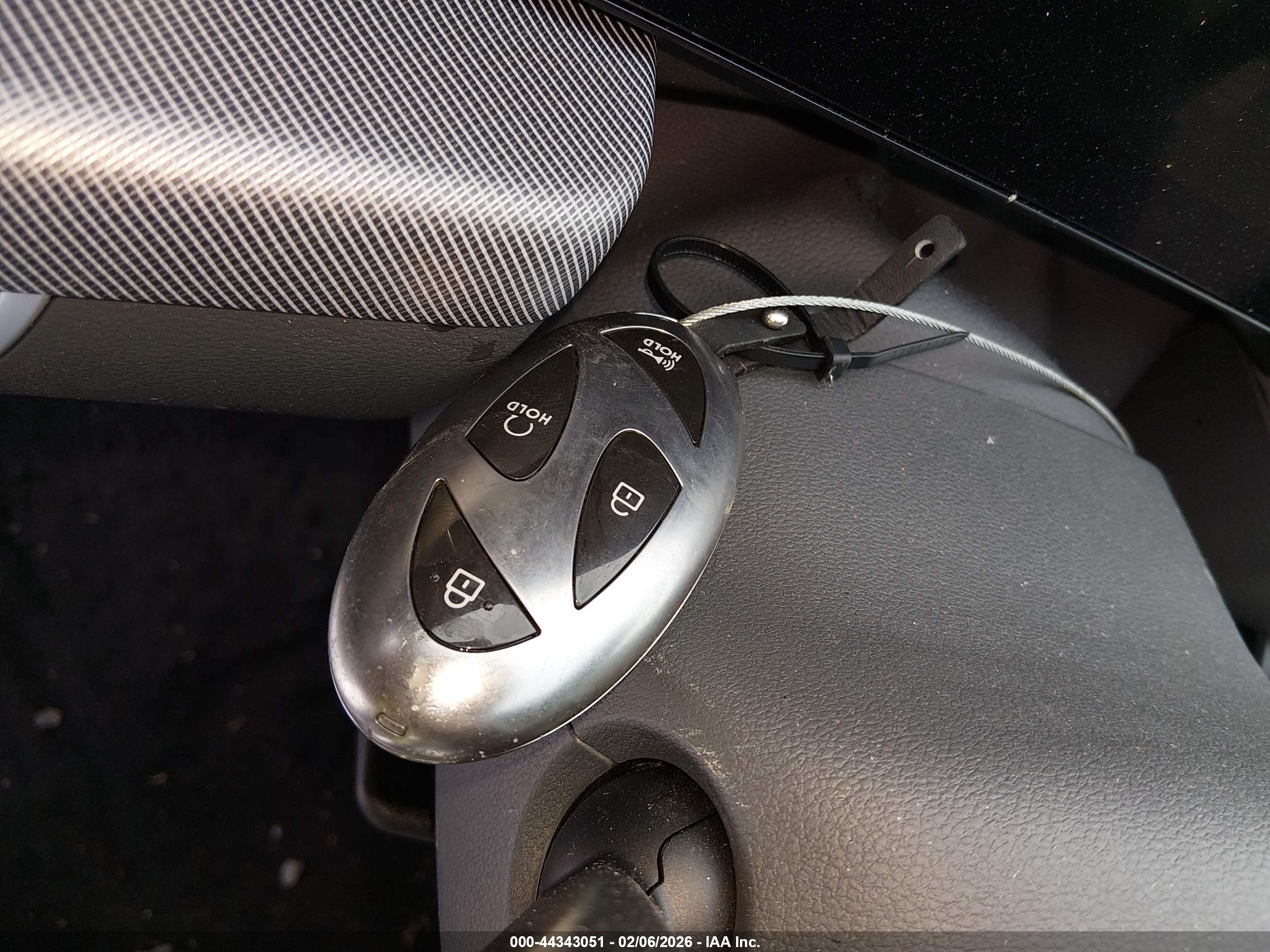 HYUNDAI SONATA image 11