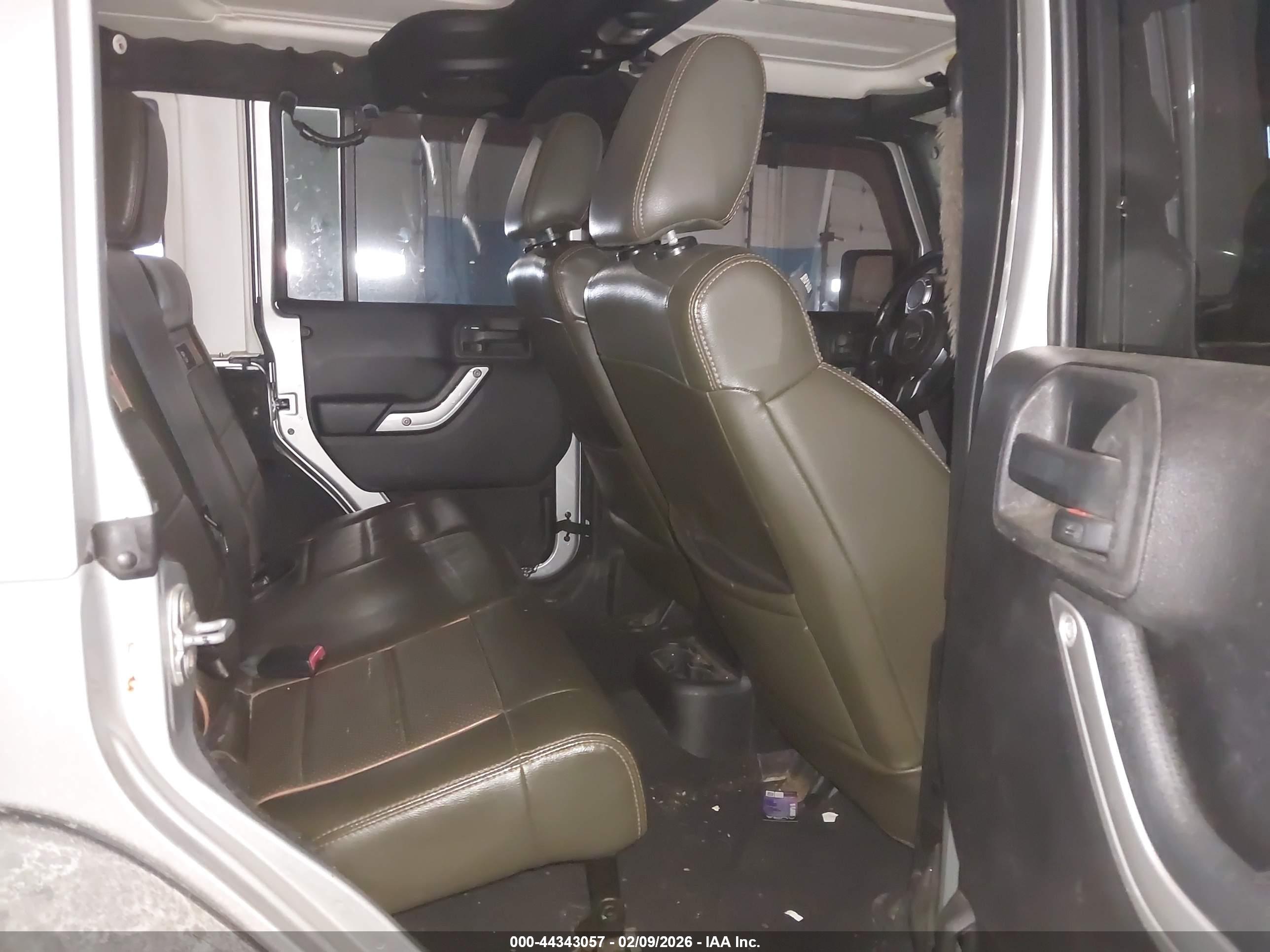 JEEP WRANGLER image 8