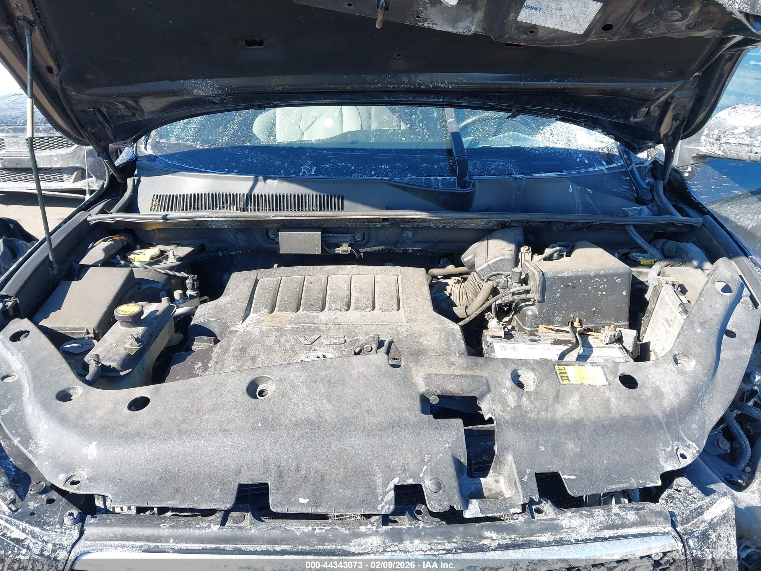 TOYOTA RAV4 image 10