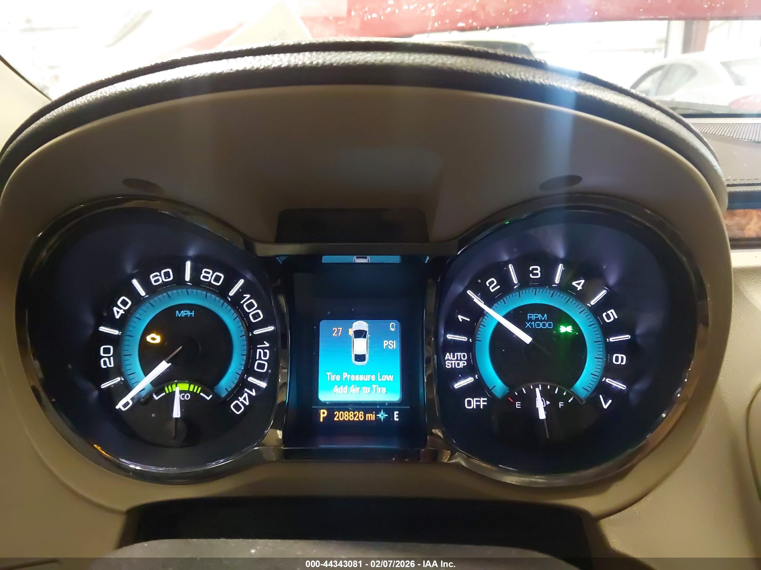 BUICK LACROSSE image 7
