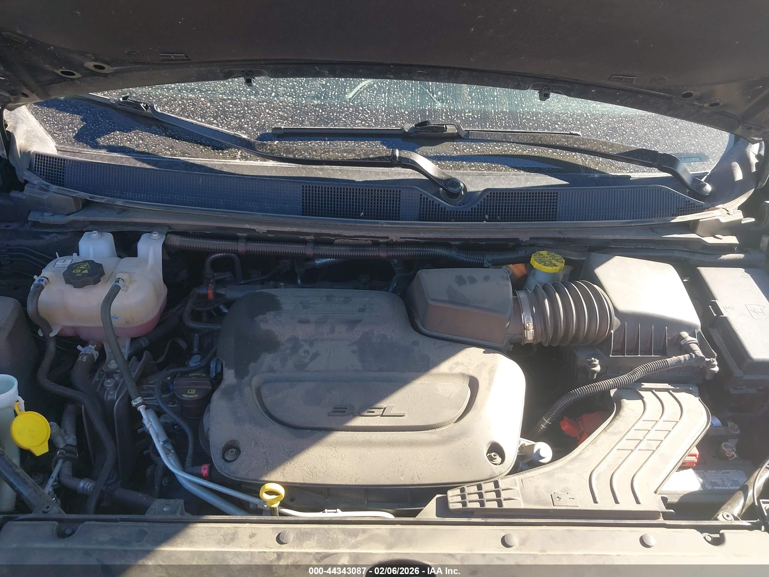 CHRYSLER PACIFICA image 10