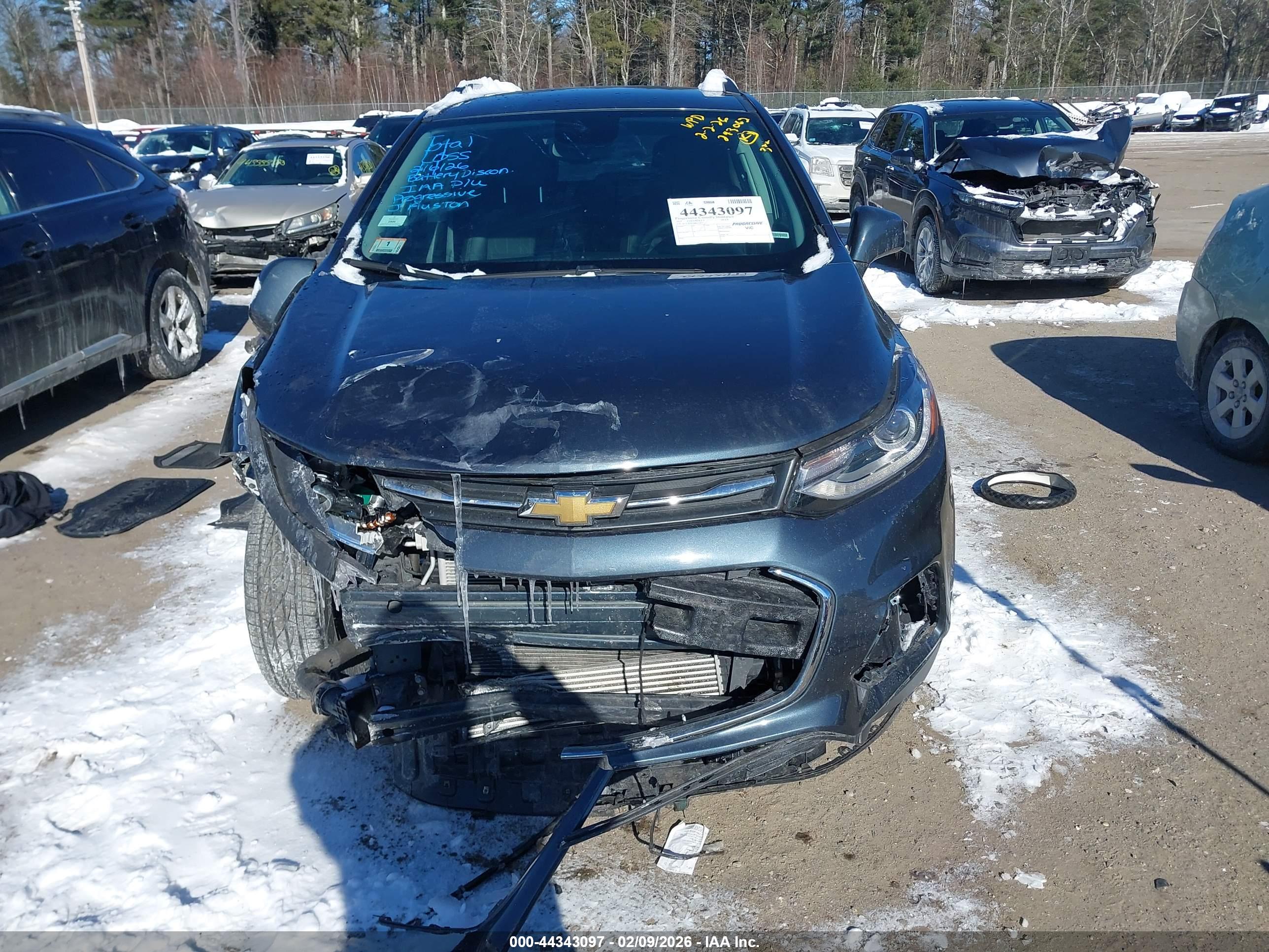 CHEVROLET TRAX image 6
