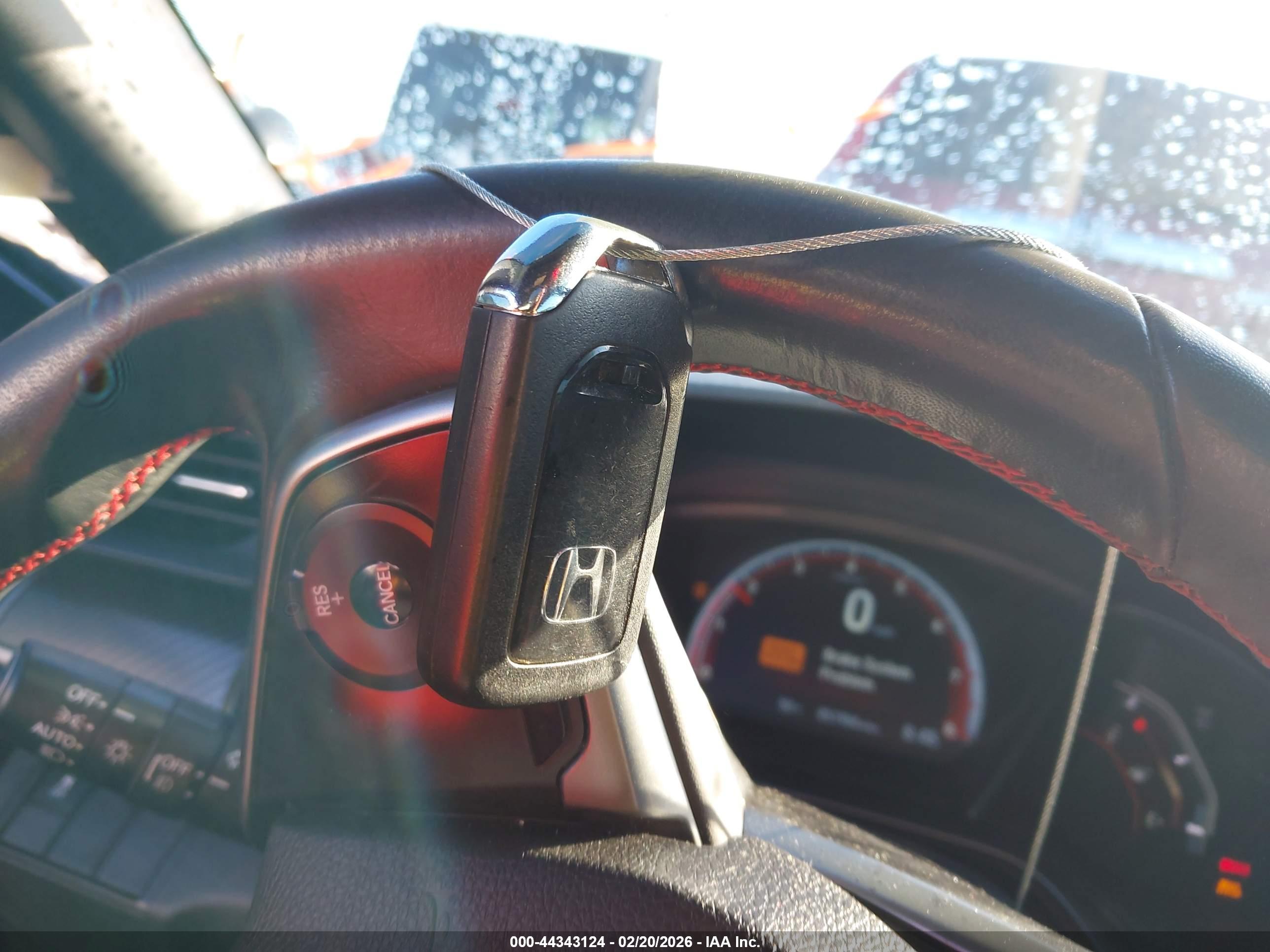 HONDA CIVIC image 11