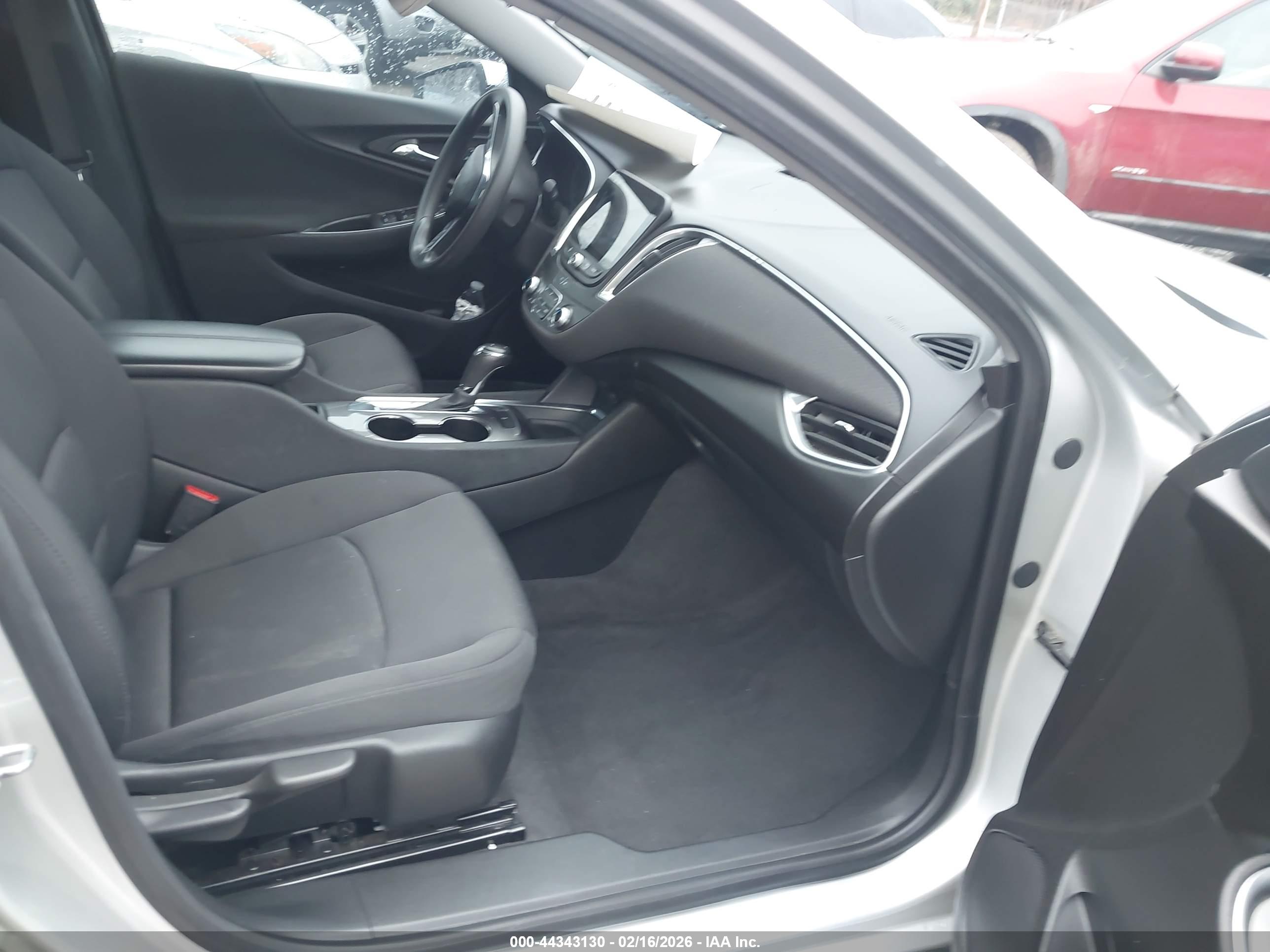 CHEVROLET MALIBU image 5