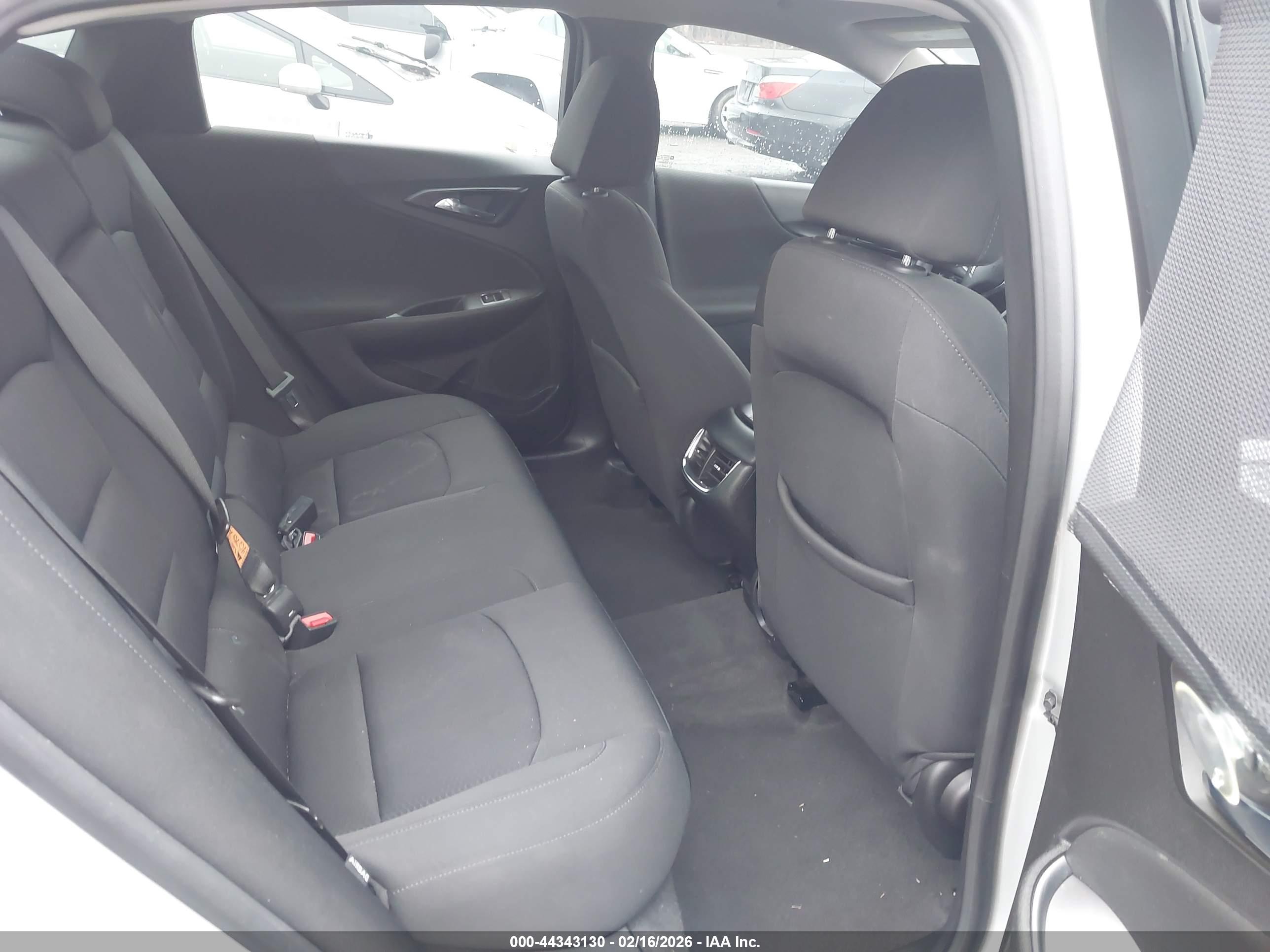 CHEVROLET MALIBU image 8