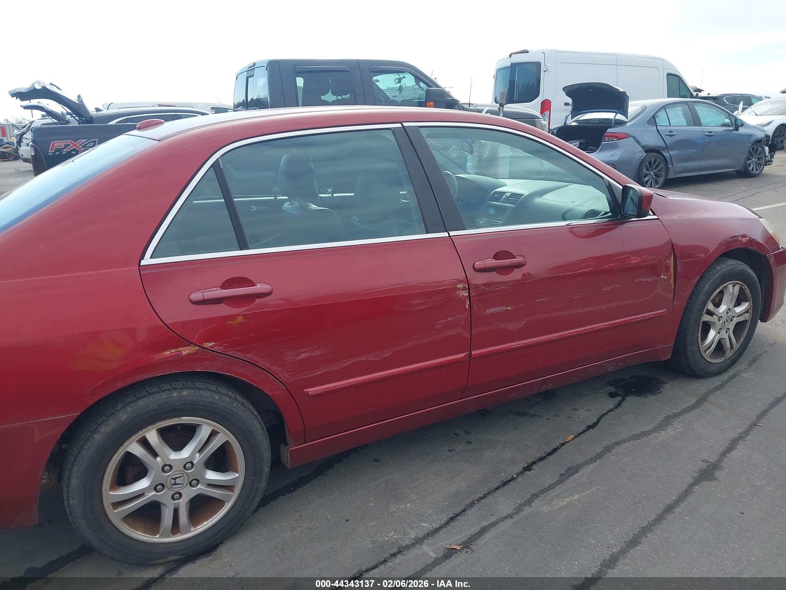 HONDA ACCORD image 6