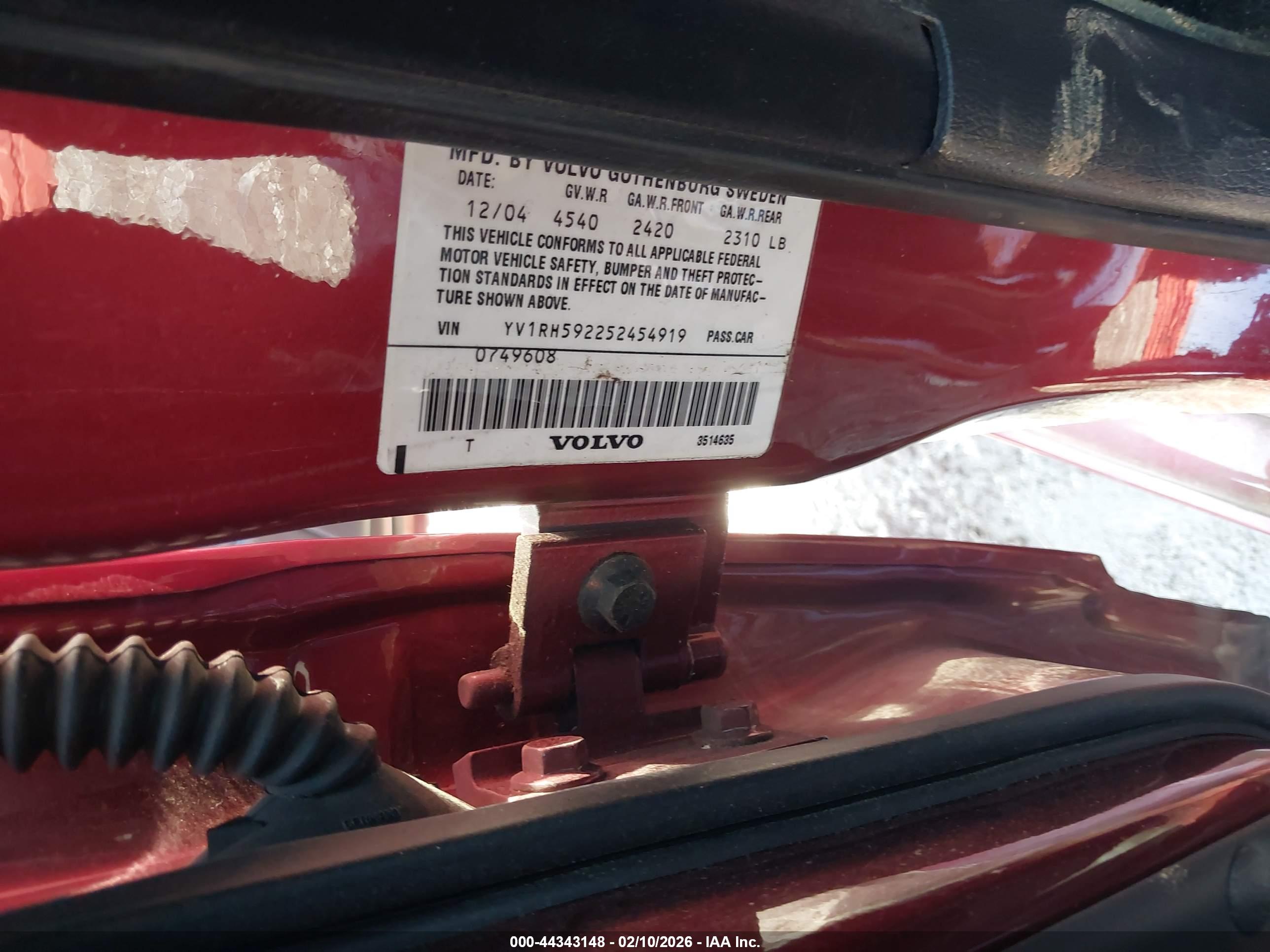 VOLVO S60 image 9
