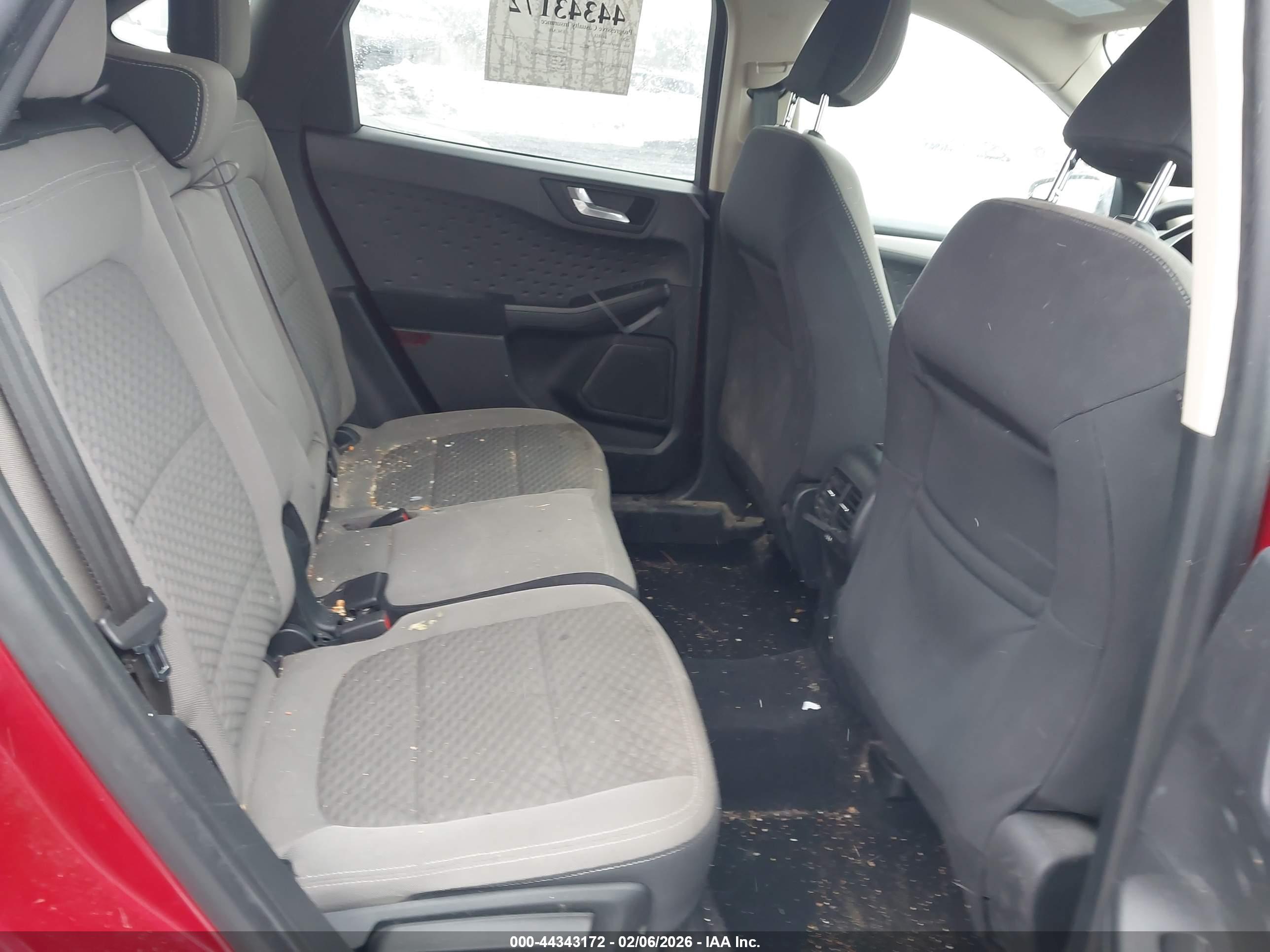 FORD ESCAPE image 8