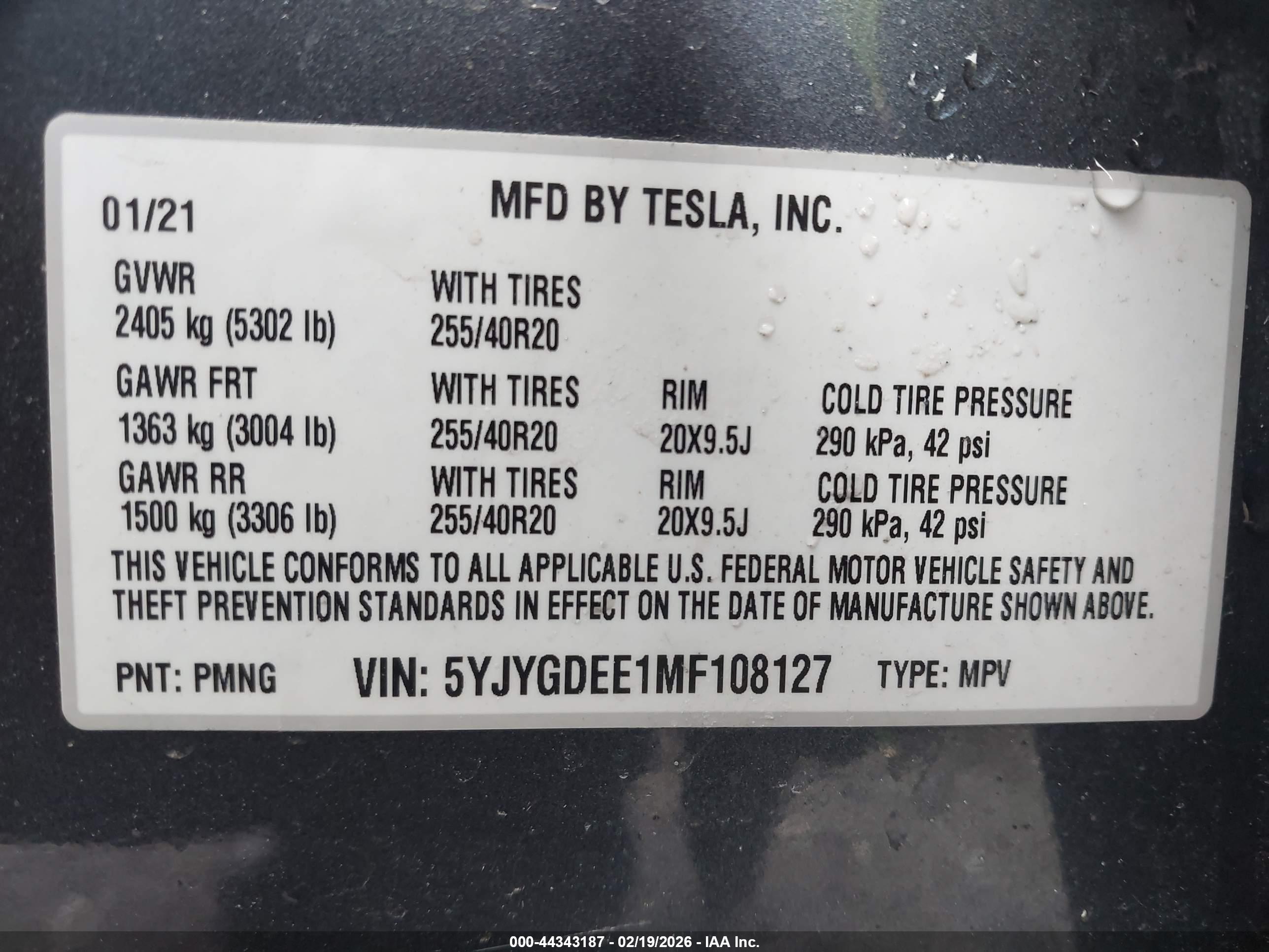 TESLA MODEL image 9