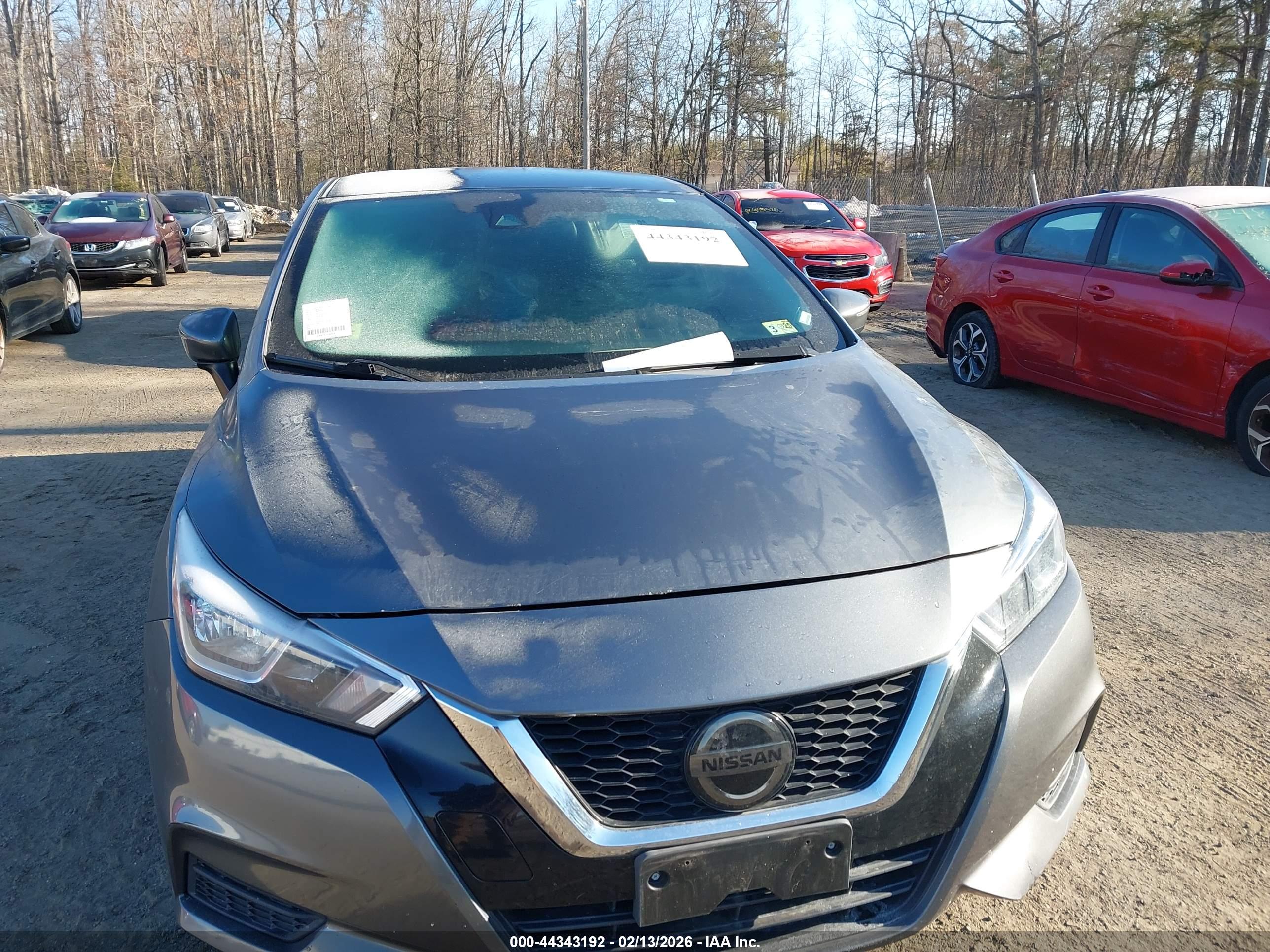 NISSAN VERSA image 6