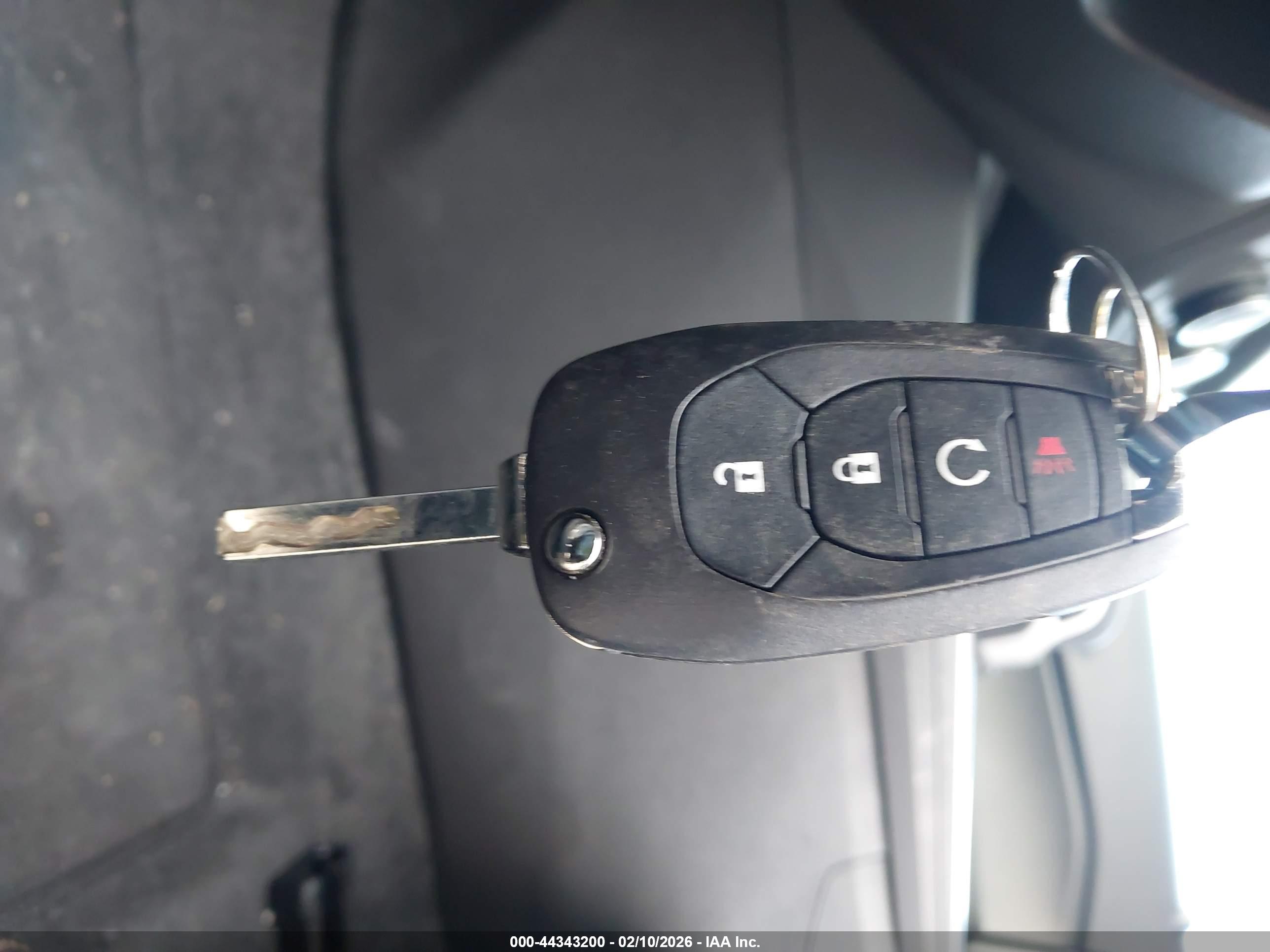 CHEVROLET TRAX image 11