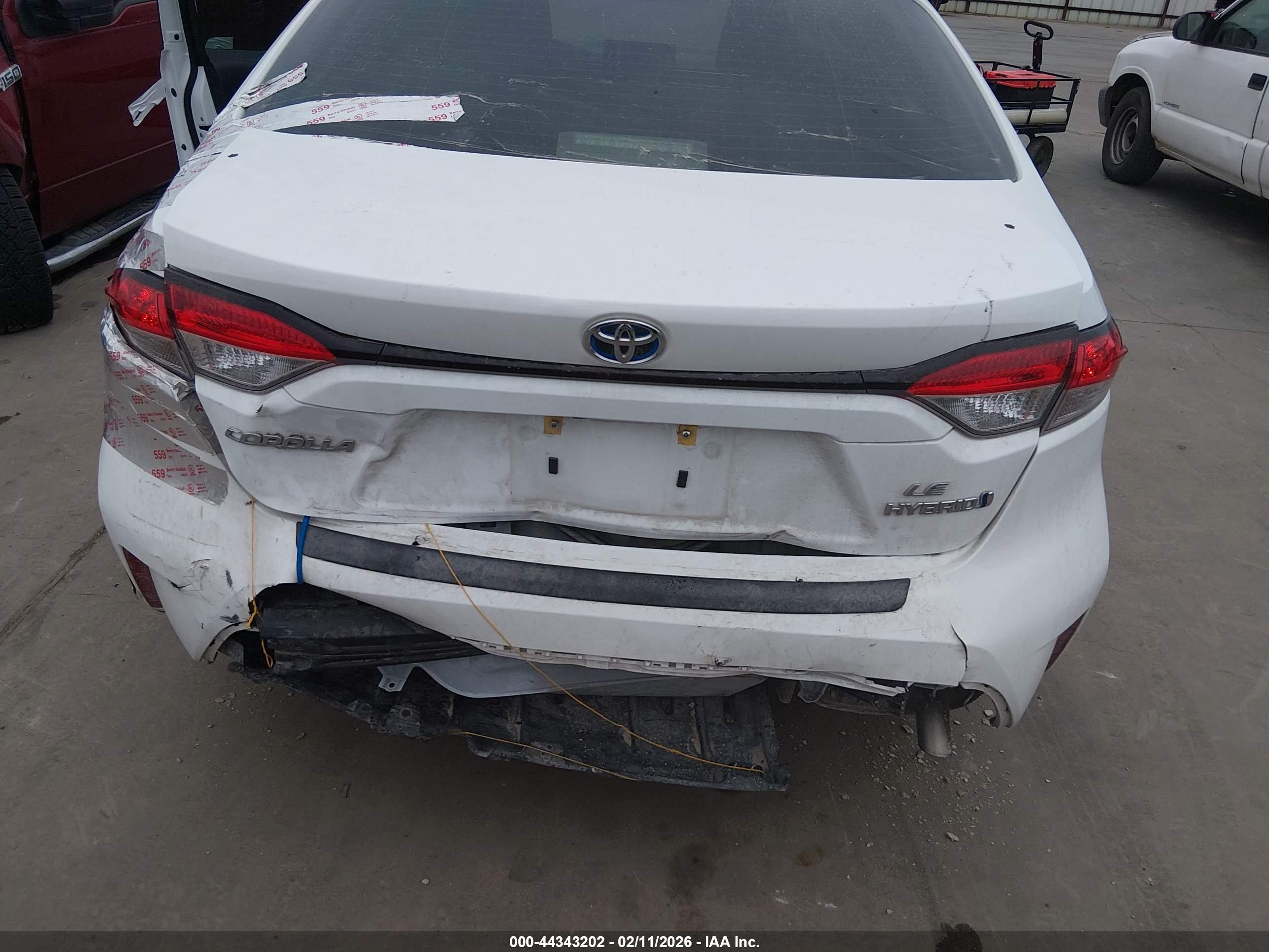 TOYOTA COROLLA image 6