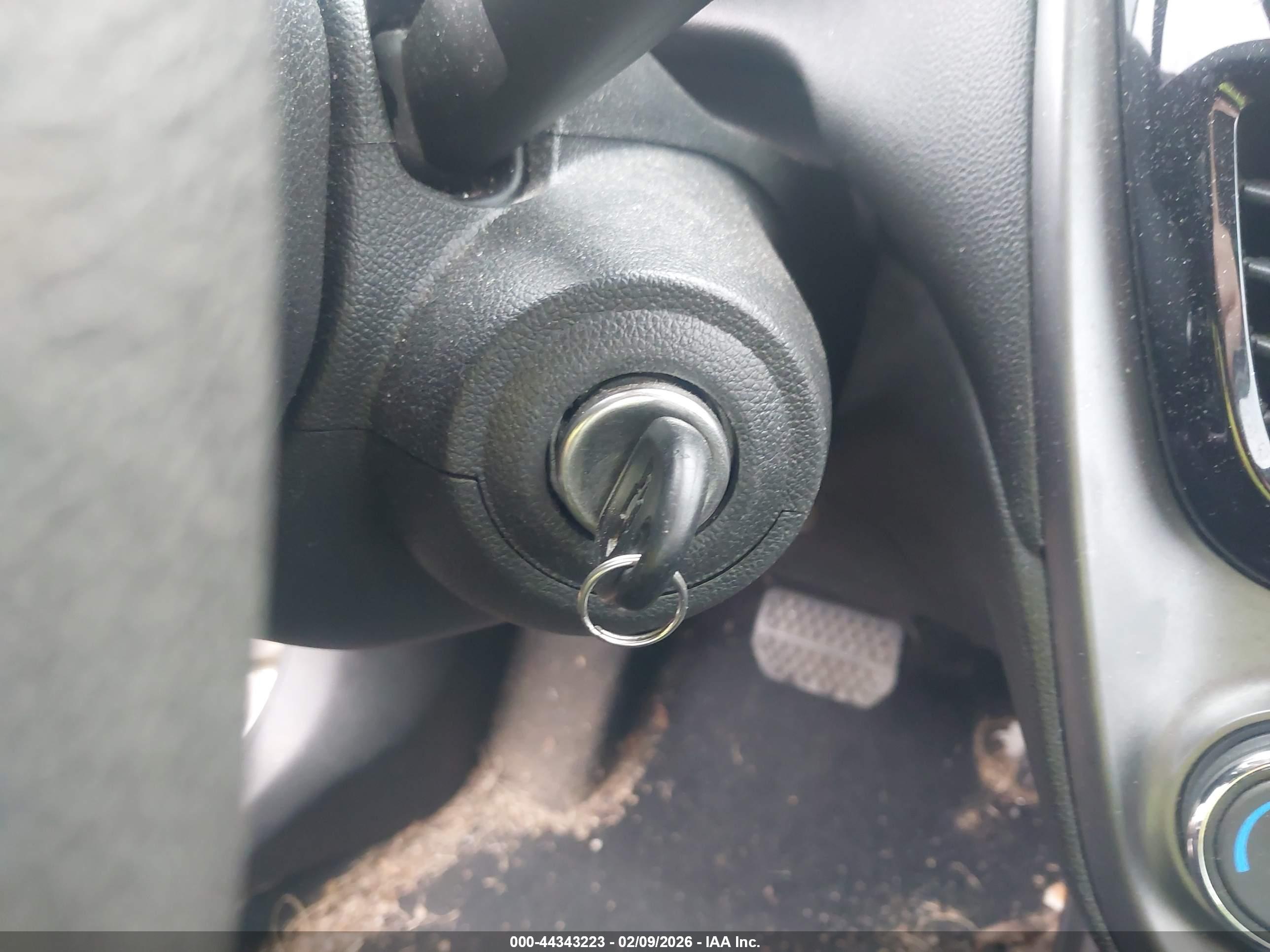 CHEVROLET SPARK image 11