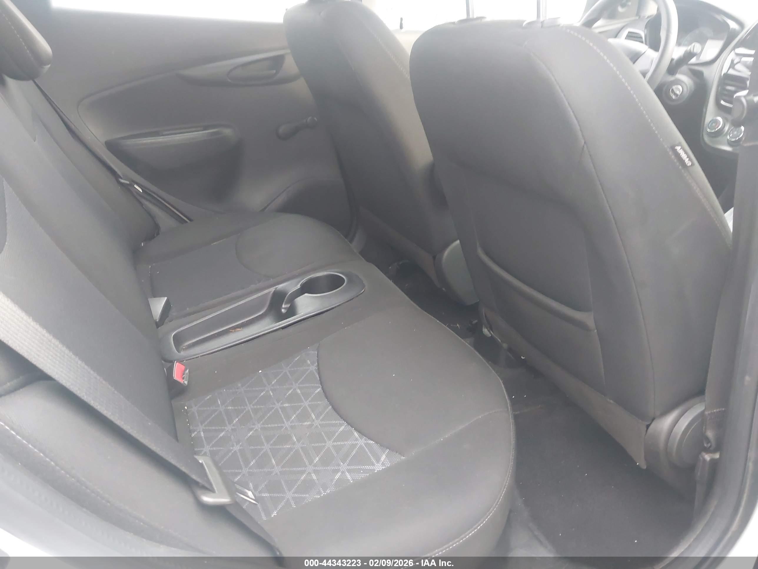CHEVROLET SPARK image 8