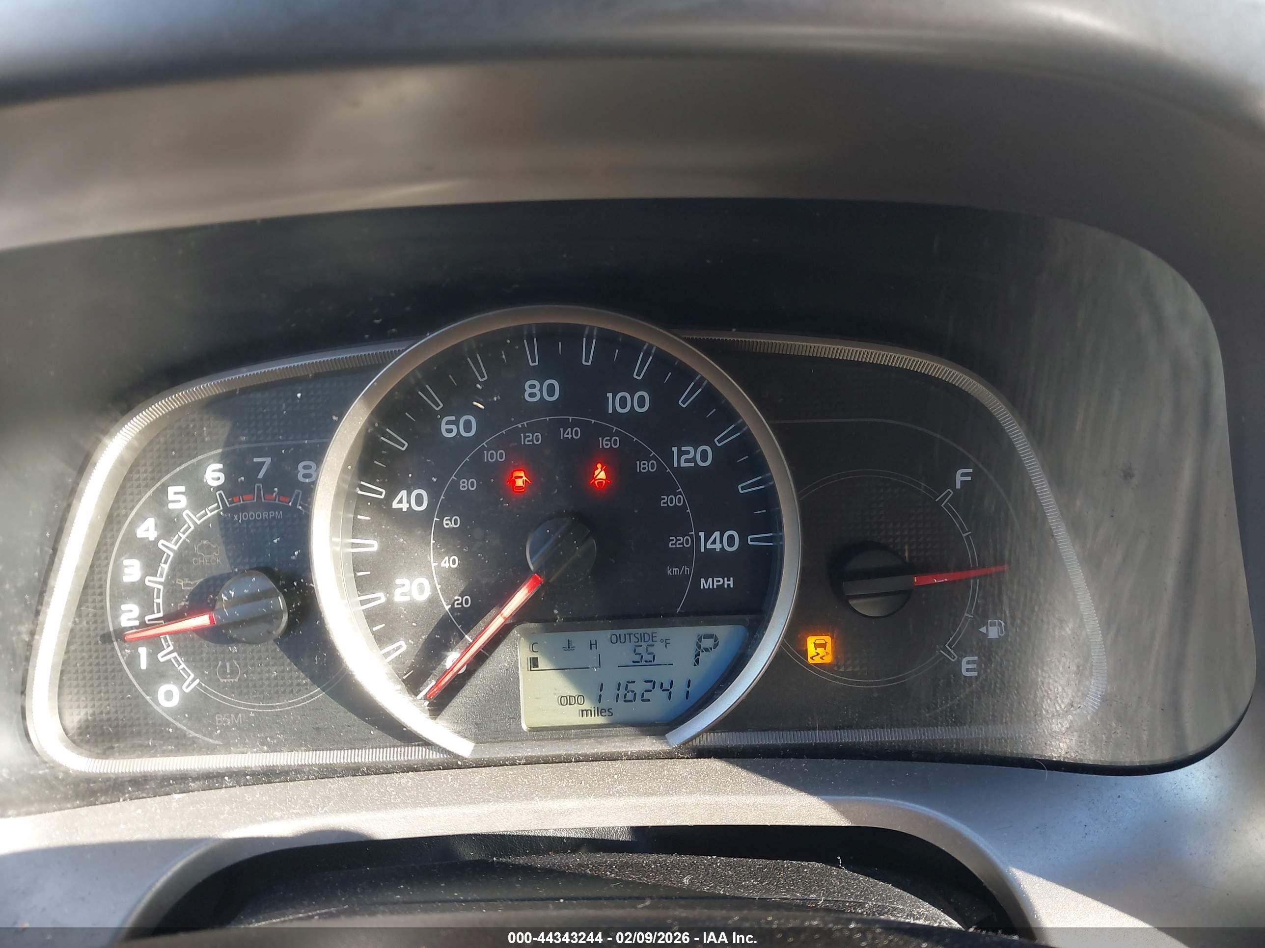 TOYOTA RAV4 image 7