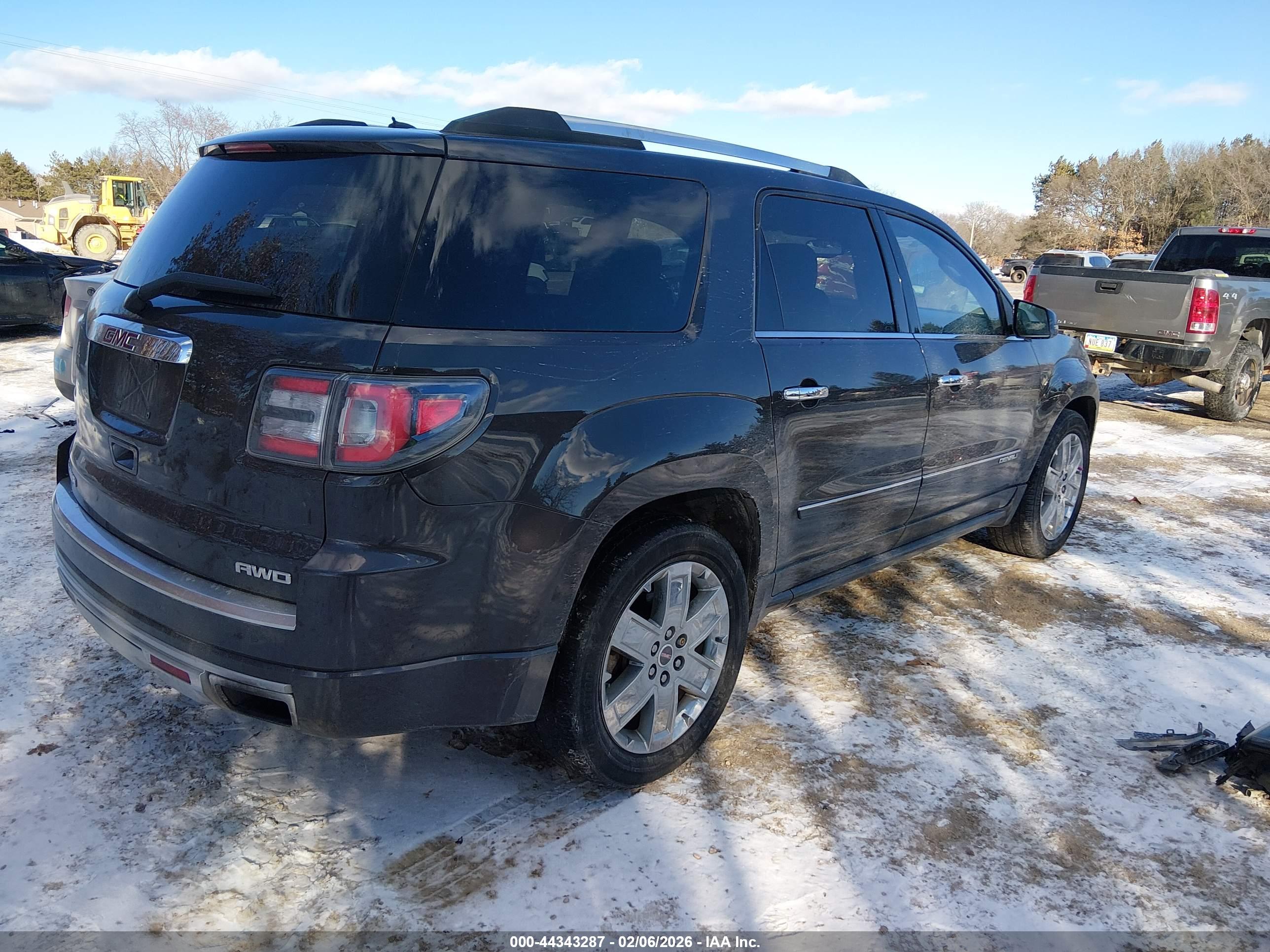 GMC ACADIA image 4