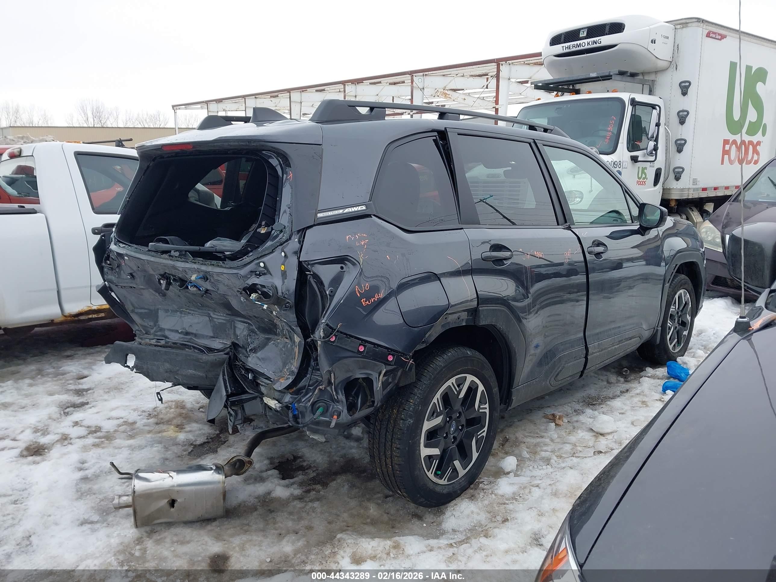 SUBARU FORESTER image 4