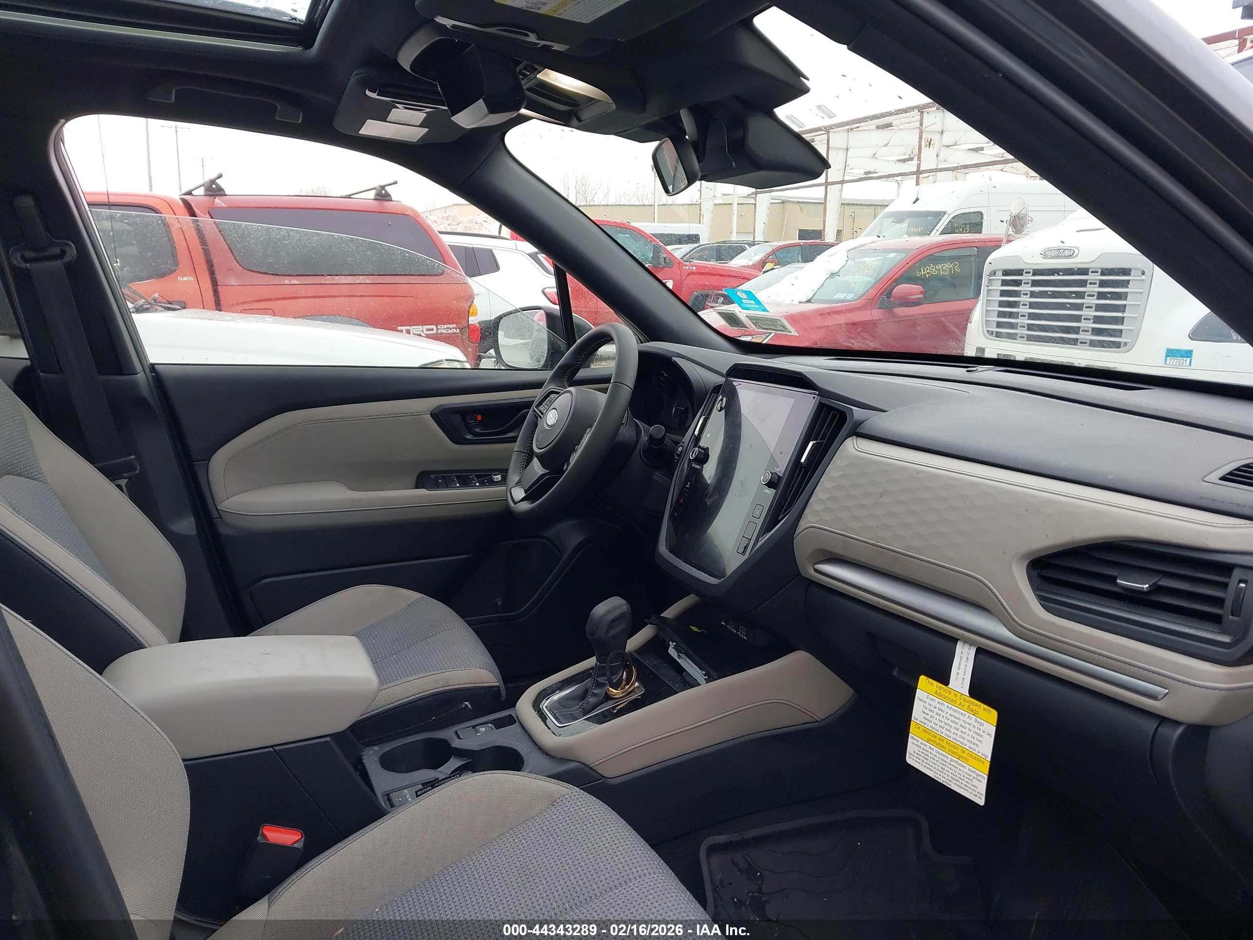 SUBARU FORESTER image 5