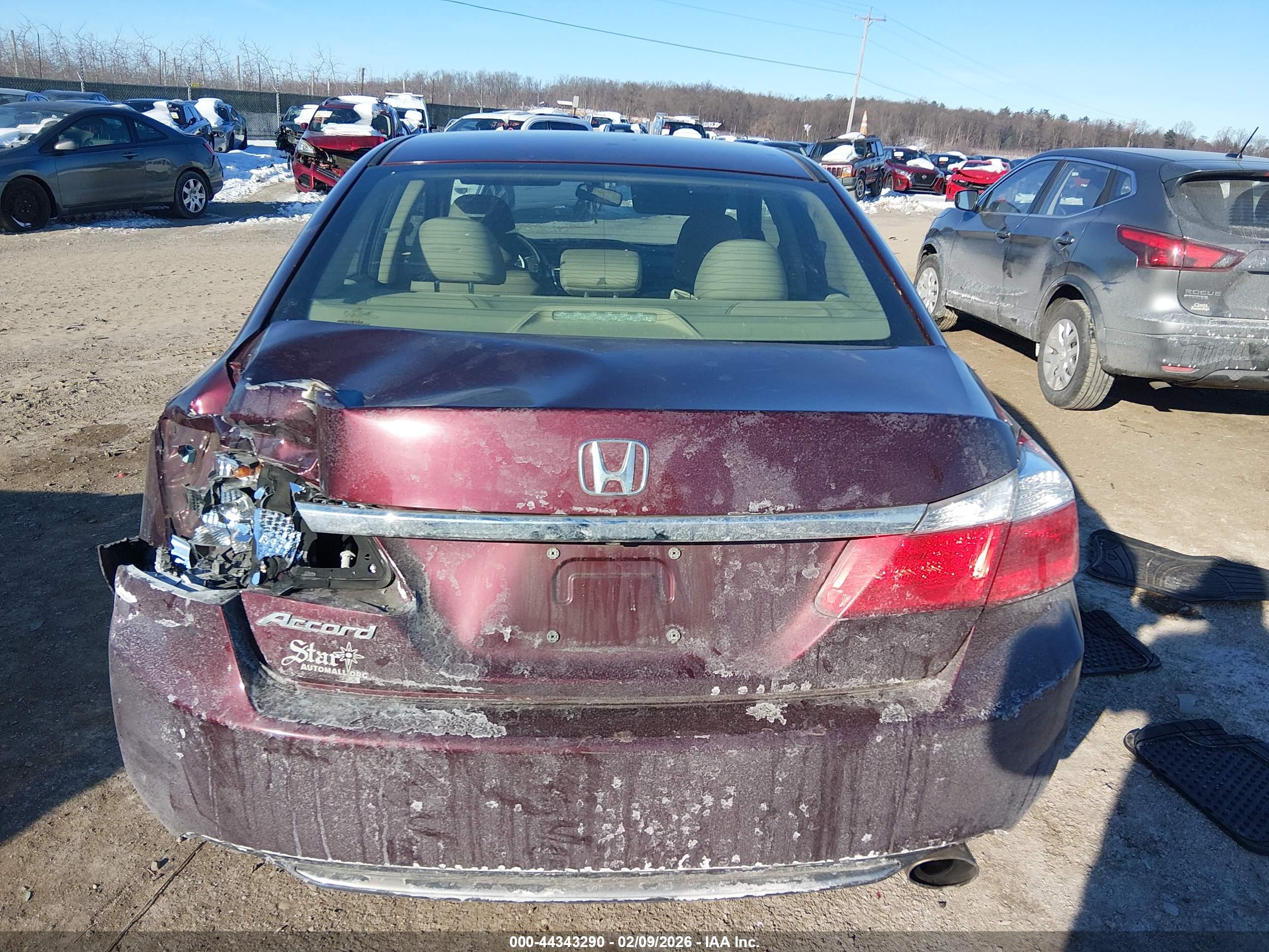 HONDA ACCORD image 6