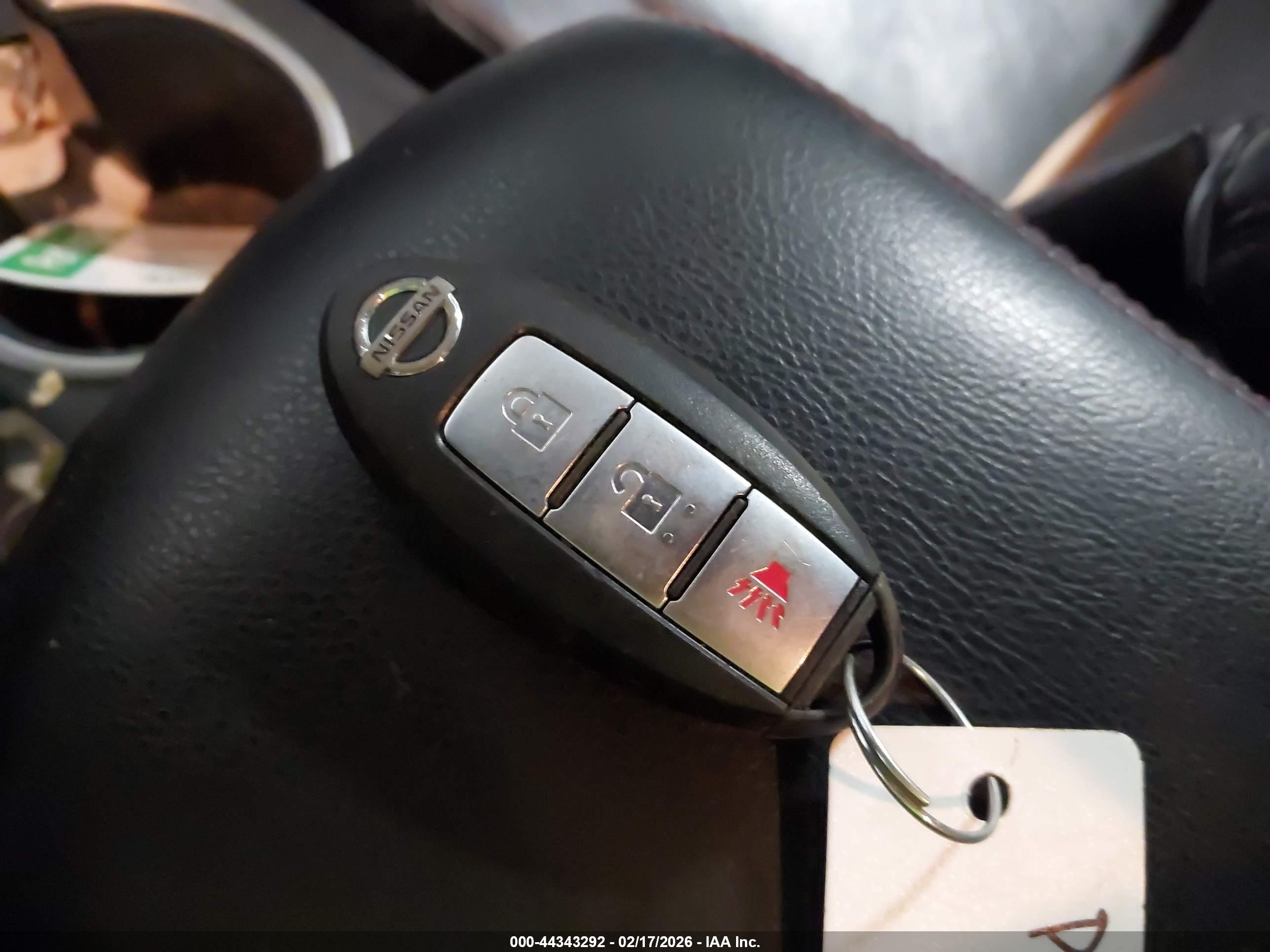 NISSAN ROGUE image 11
