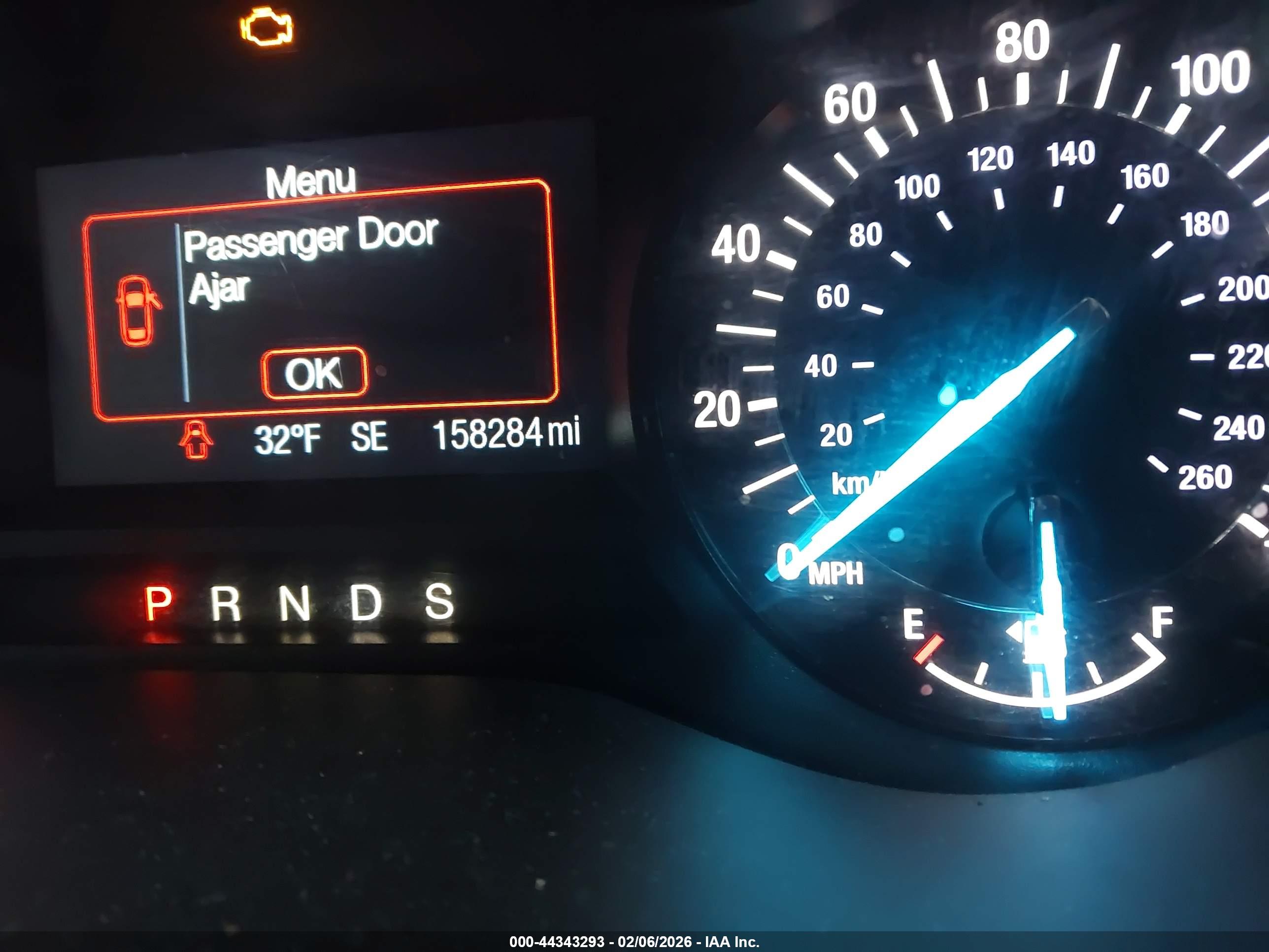 FORD FUSION image 7