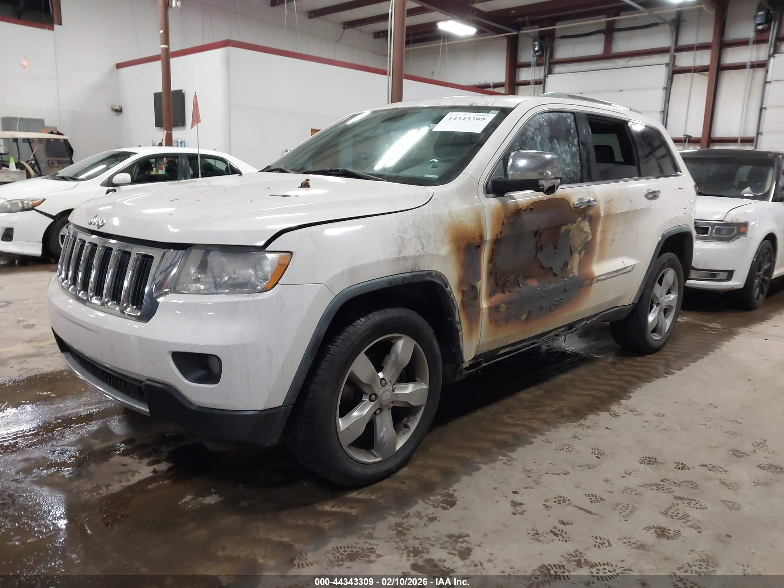 JEEP GRAND image 2