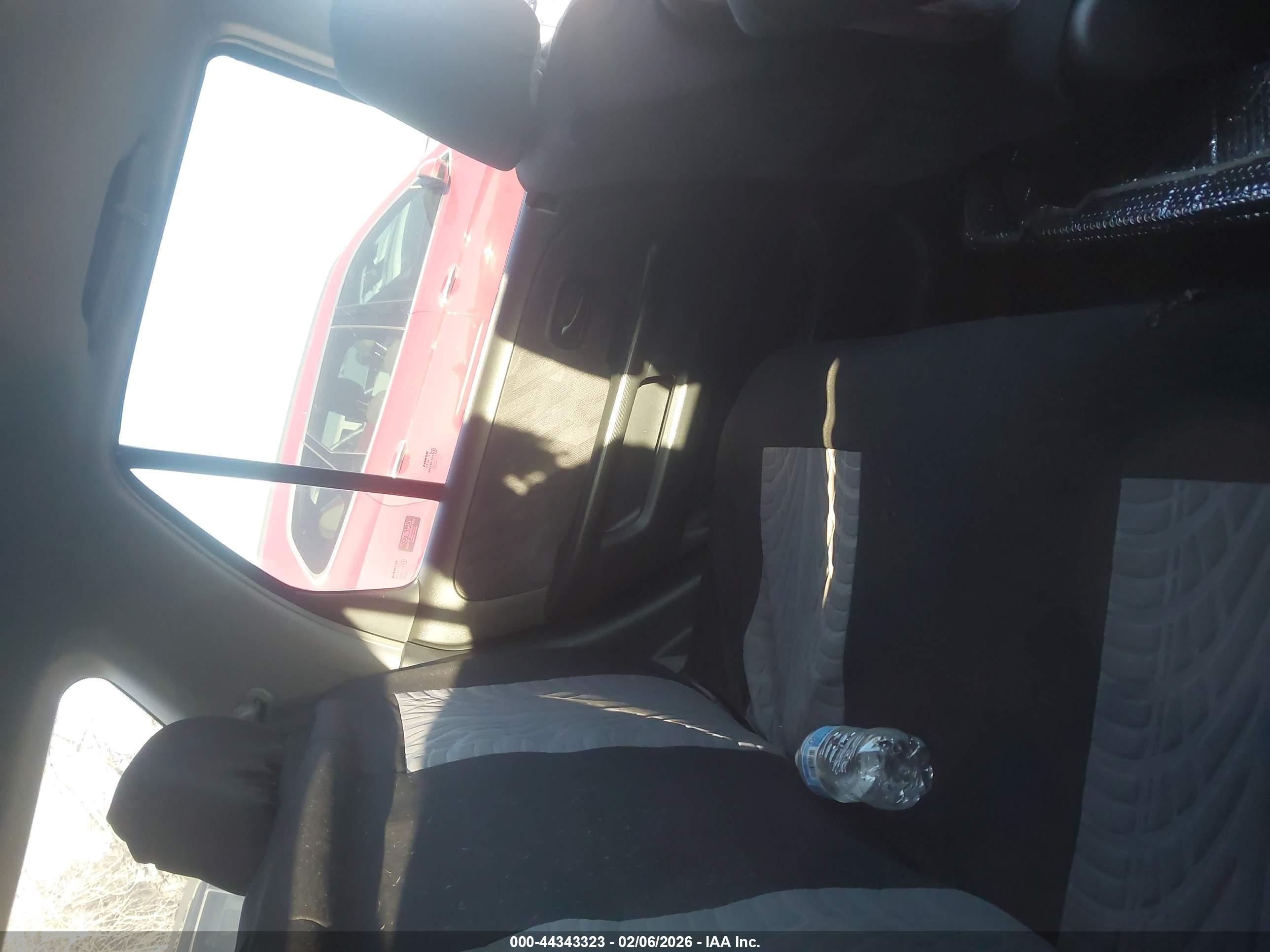 HONDA CR-V image 8