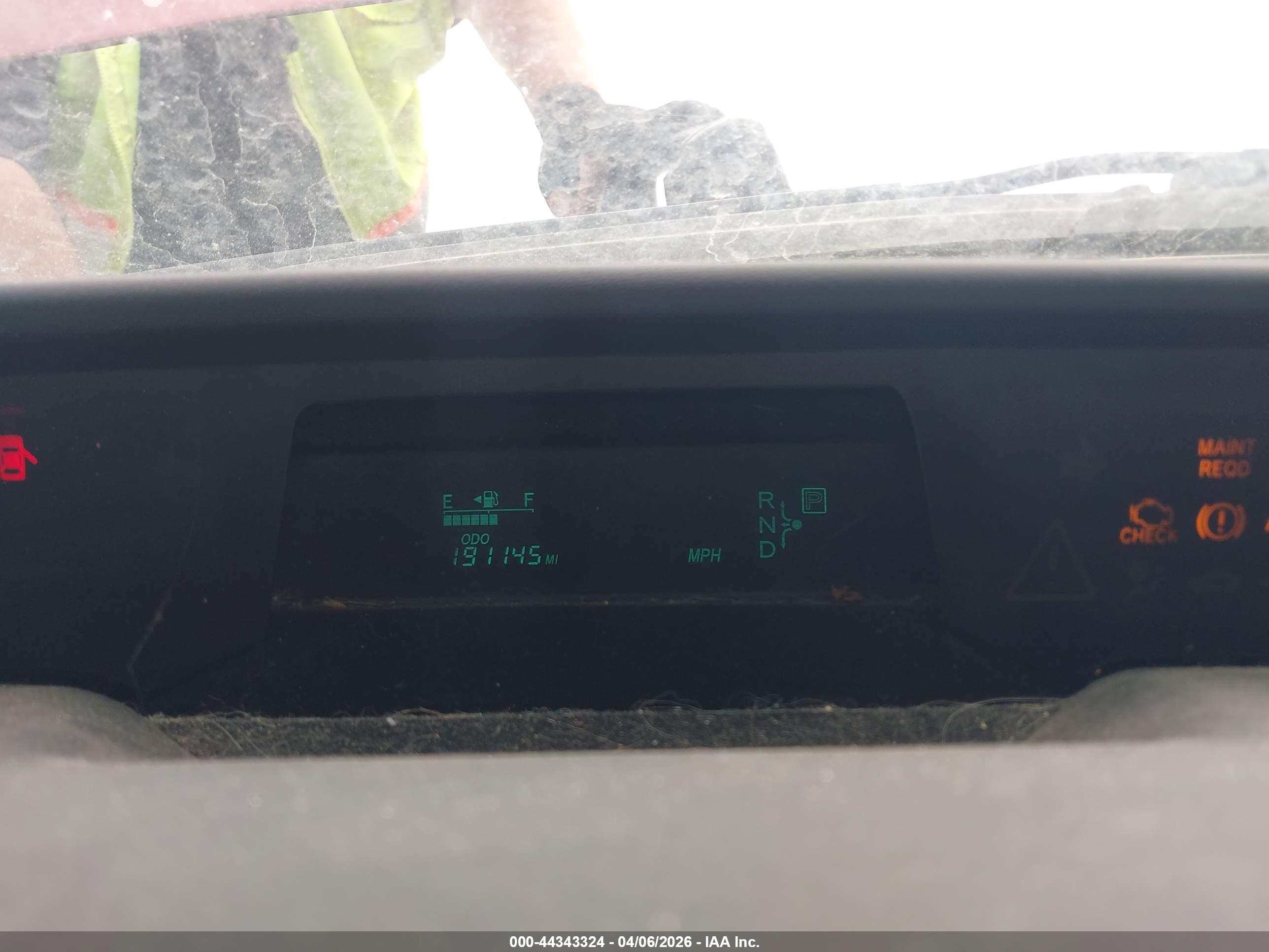TOYOTA PRIUS image 7